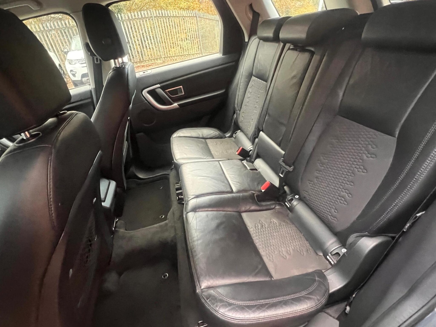 Used Land Rover Discovery Sport 2018 for sale - 76511799: Photo 34