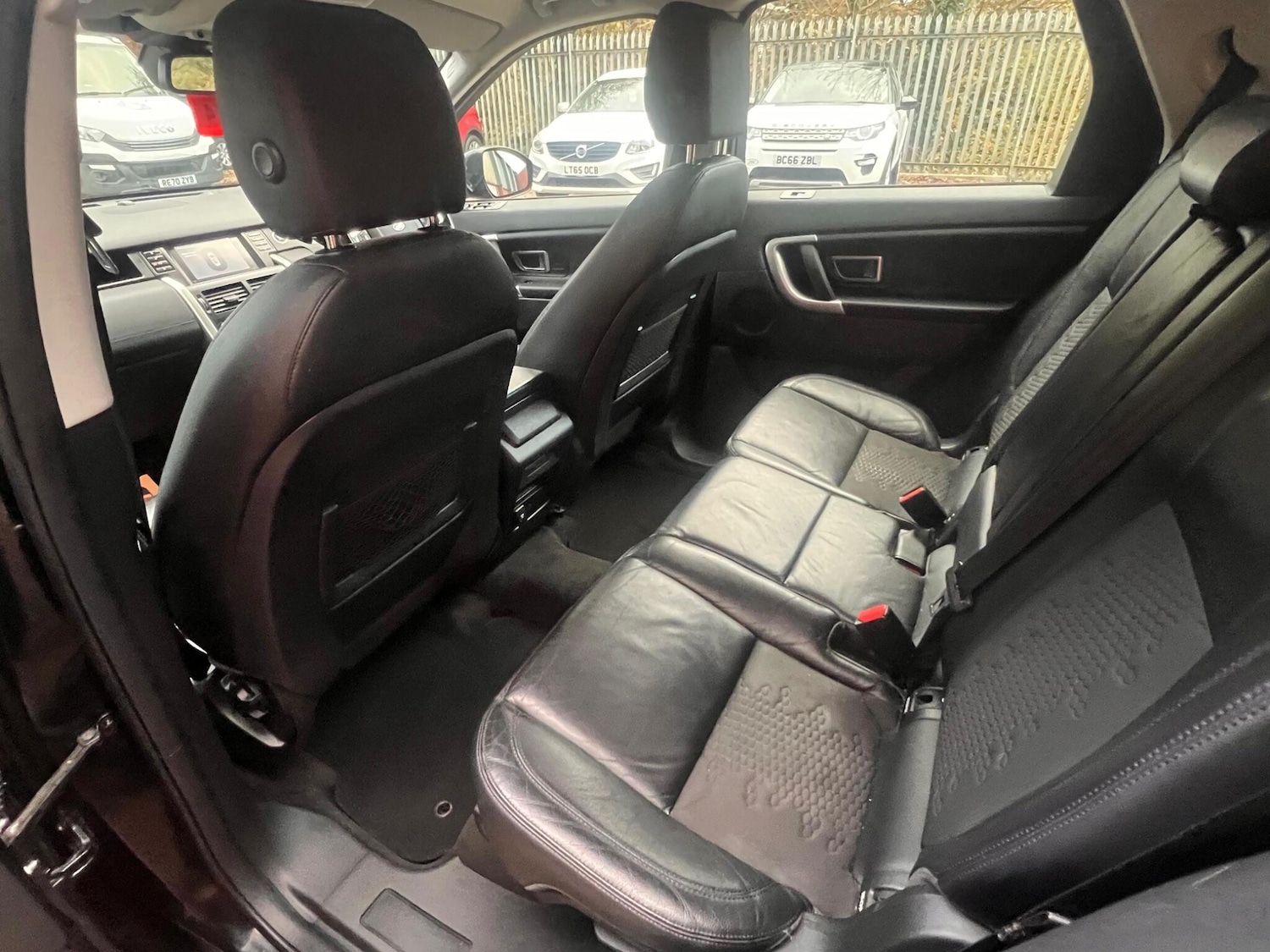 Used Land Rover Discovery Sport 2018 for sale - 76511799: Photo 36
