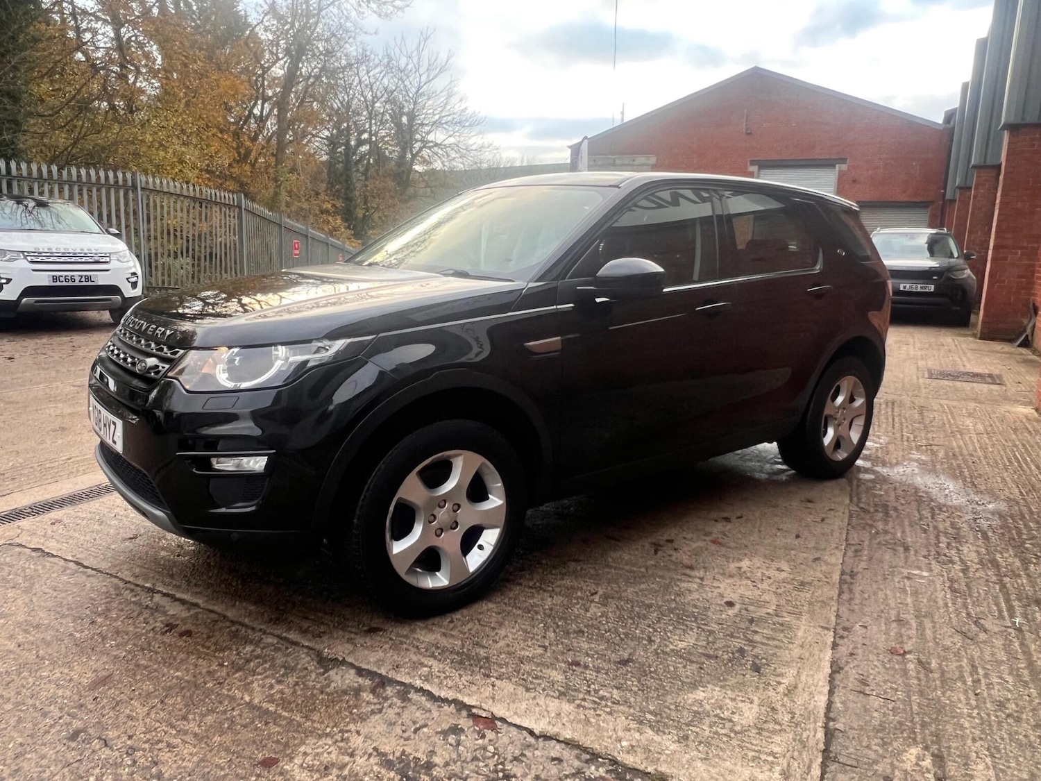 Used Land Rover Discovery Sport 2018 for sale - 76511799: Photo 8