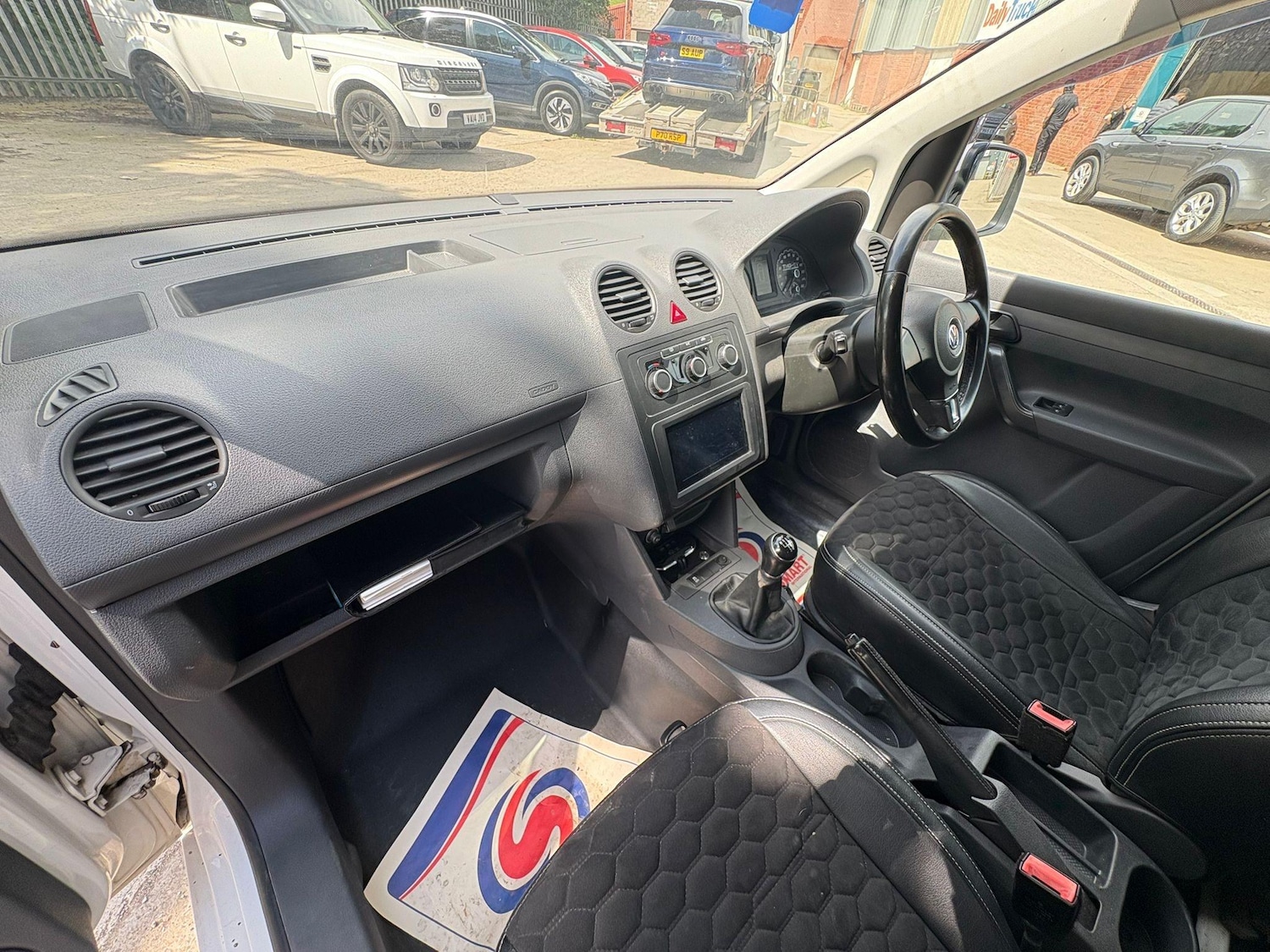 Used Volkswagen Caddy 2014 for sale - 76865267: Photo 3