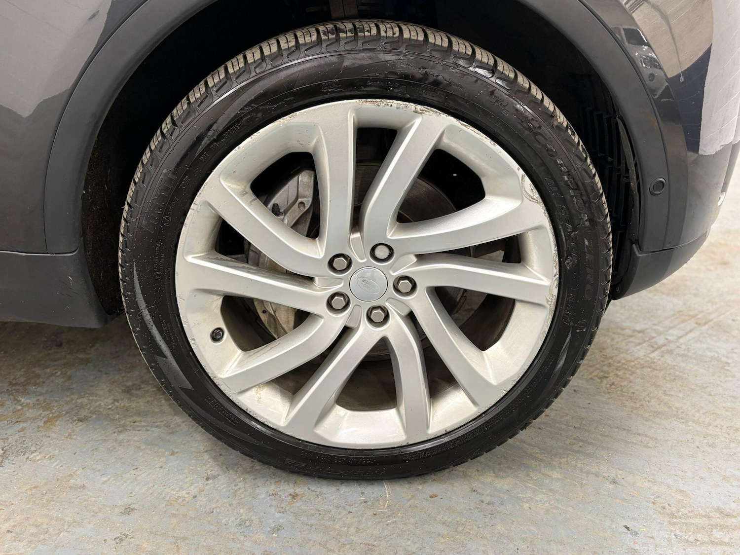 Used Land Rover Discovery 2018 for sale - 76607169: Photo 20