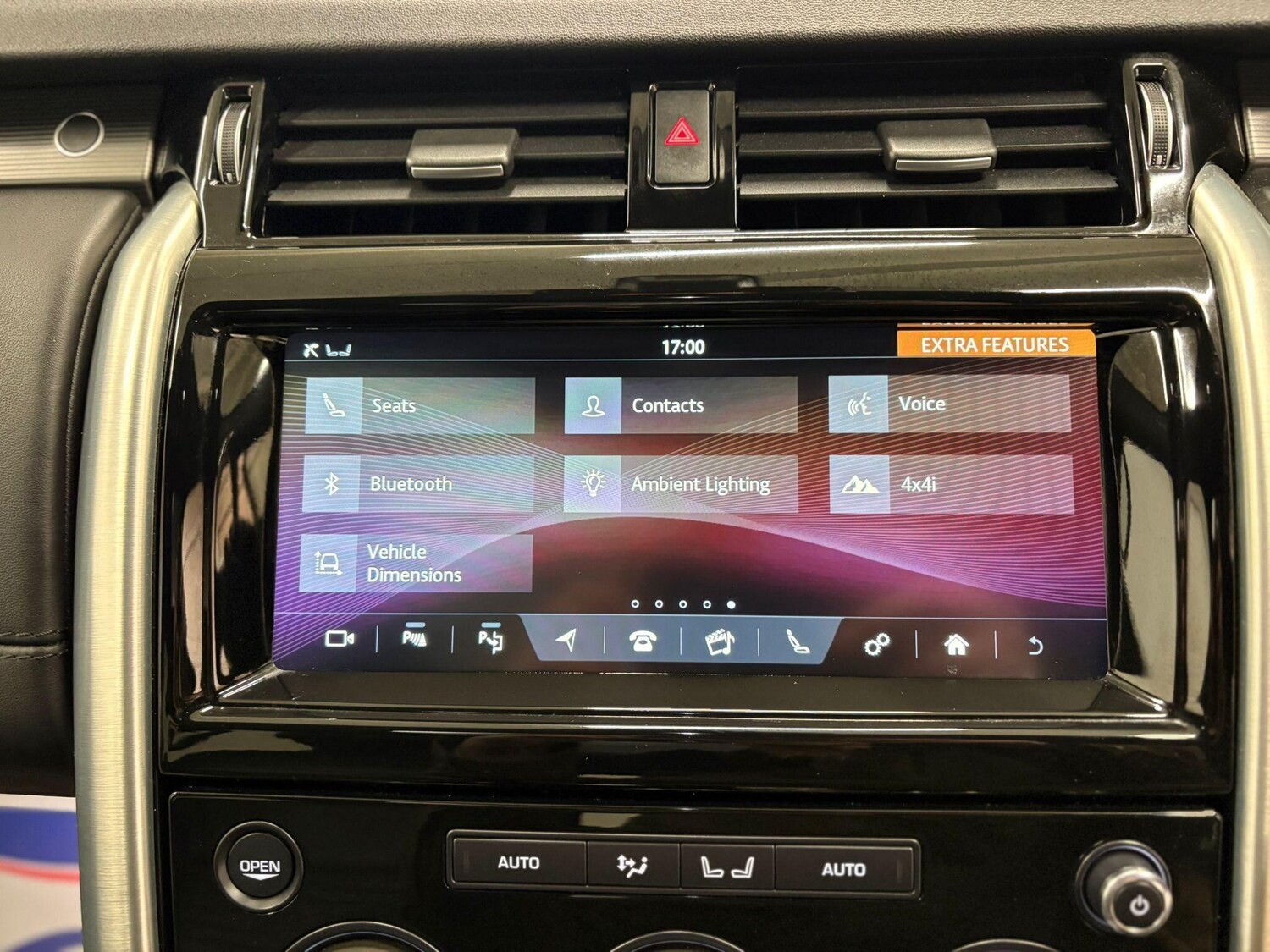 Used Land Rover Discovery 2018 for sale - 76607169: Photo 35