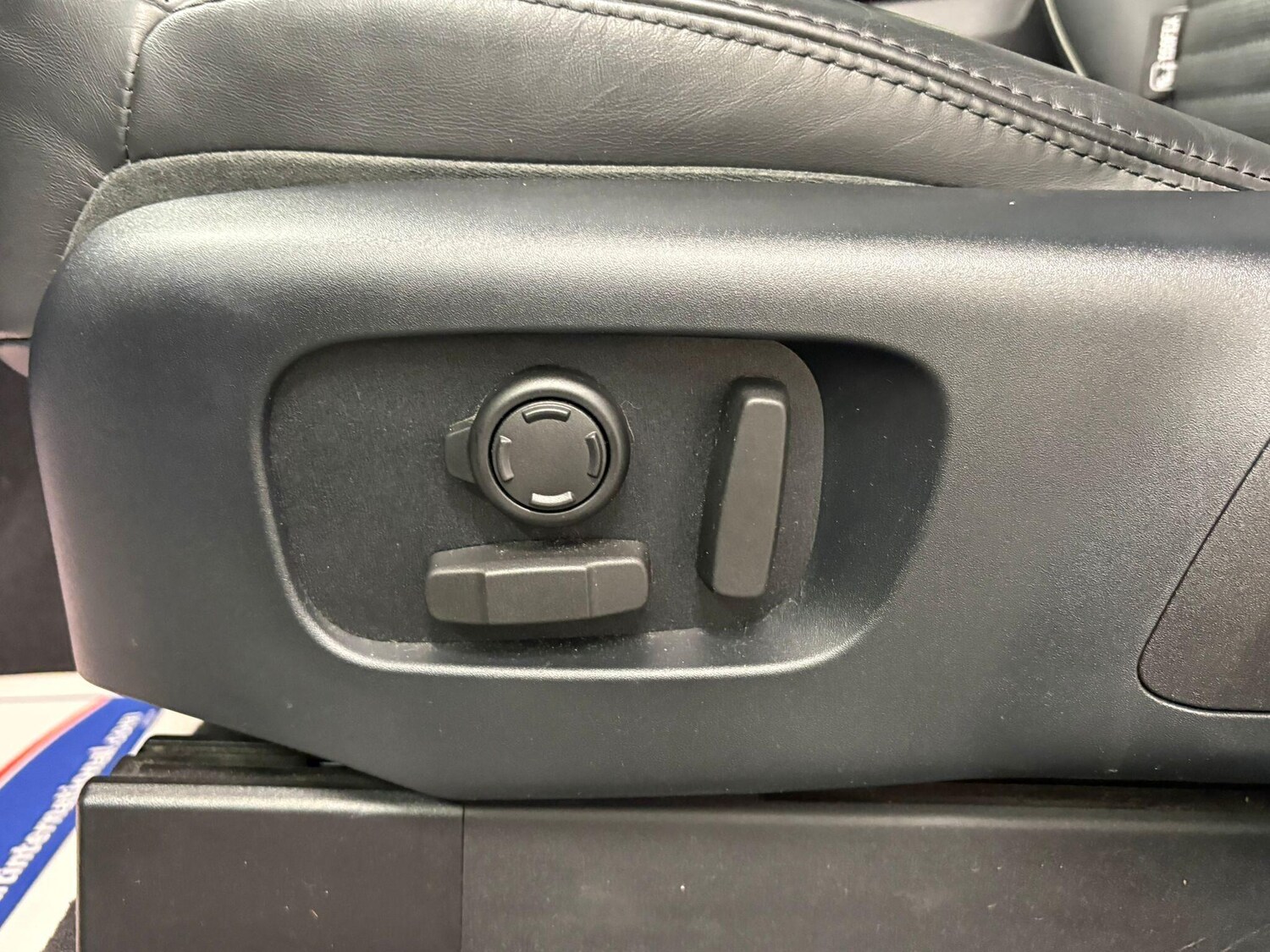 Used Land Rover Discovery 2018 for sale - 76607169: Photo 38