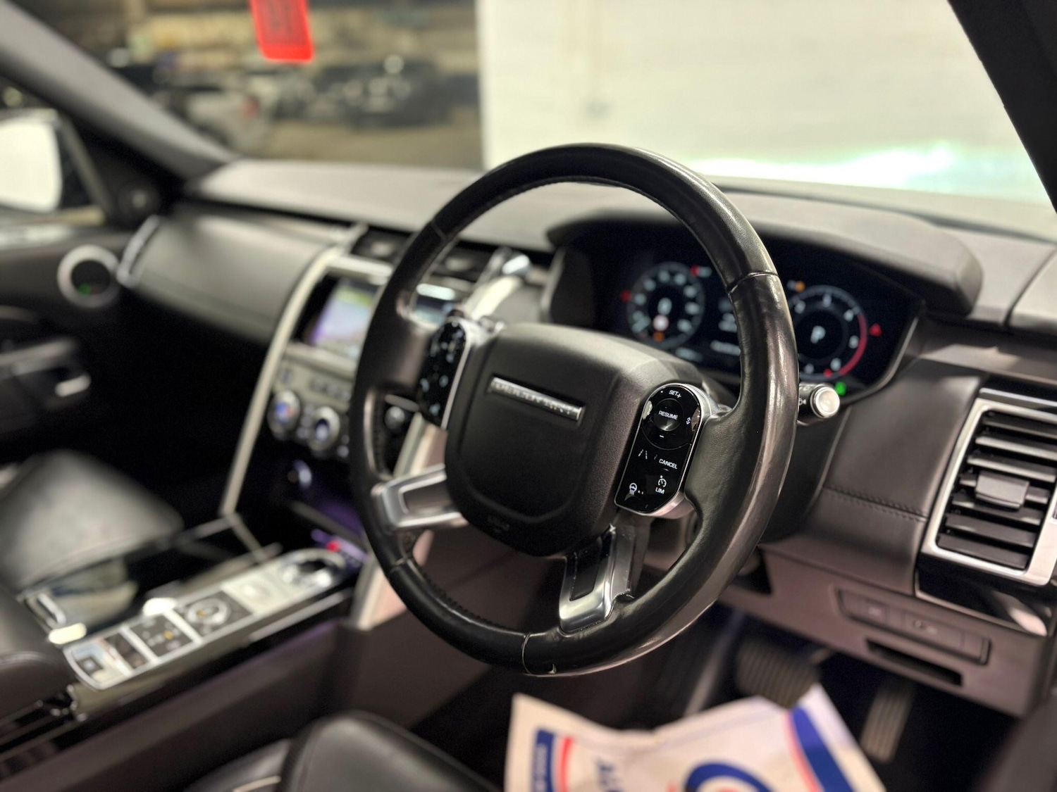 Used Land Rover Discovery 2018 for sale - 76607169: Photo 40