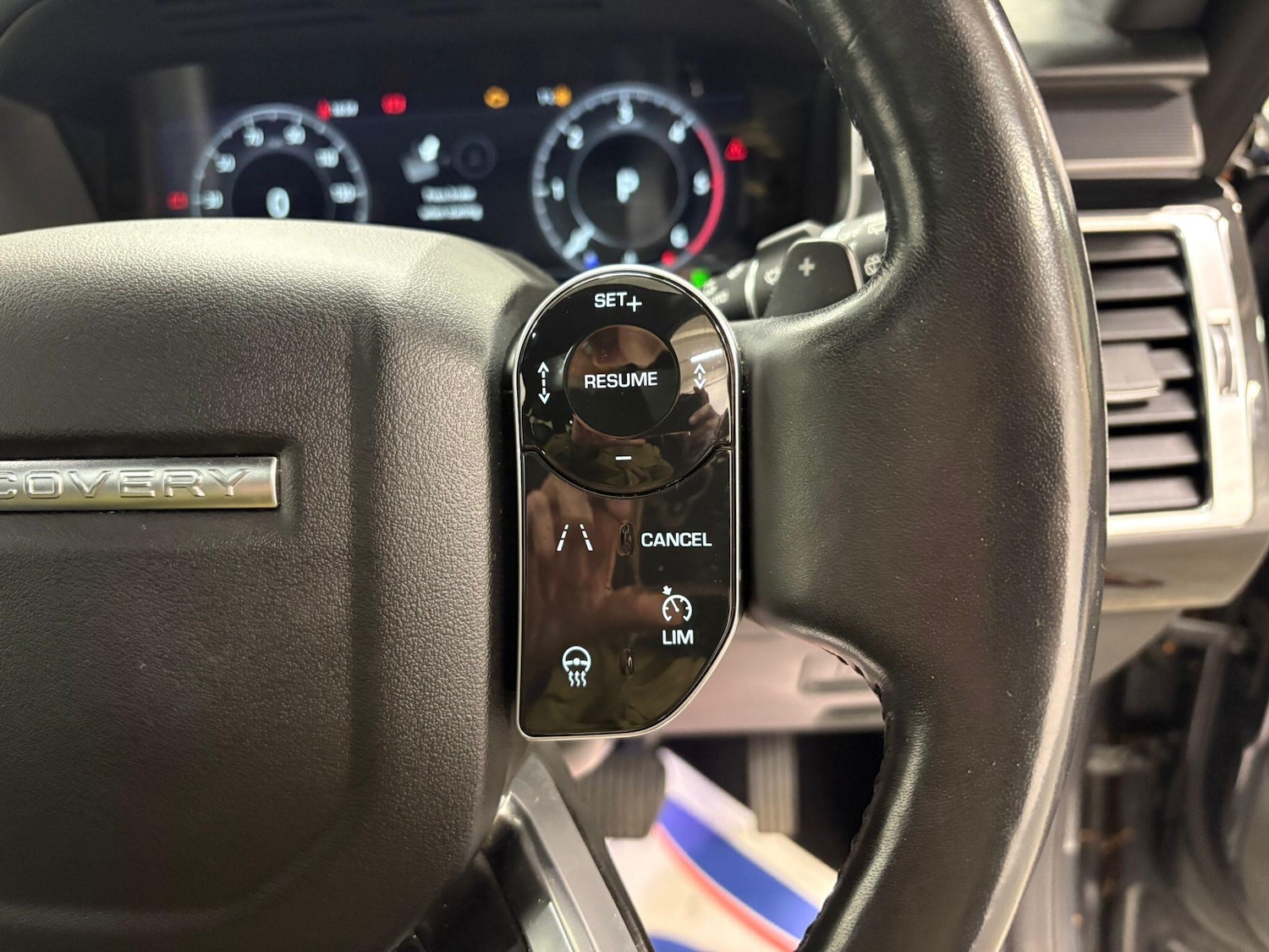 Used Land Rover Discovery 2018 for sale - 76607169: Photo 55