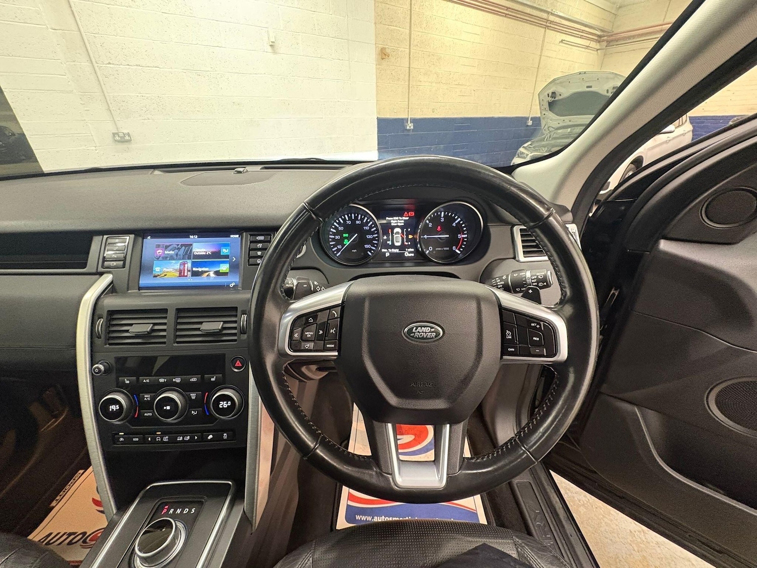 Used Land Rover Discovery Sport for sale - 77549627: Photo 11