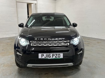 Used Land Rover Discovery Sport 2016 for sale - 77549627: Photo