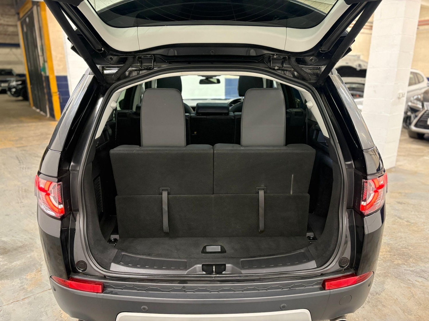 Used Land Rover Discovery Sport for sale - 77549627: Photo 37