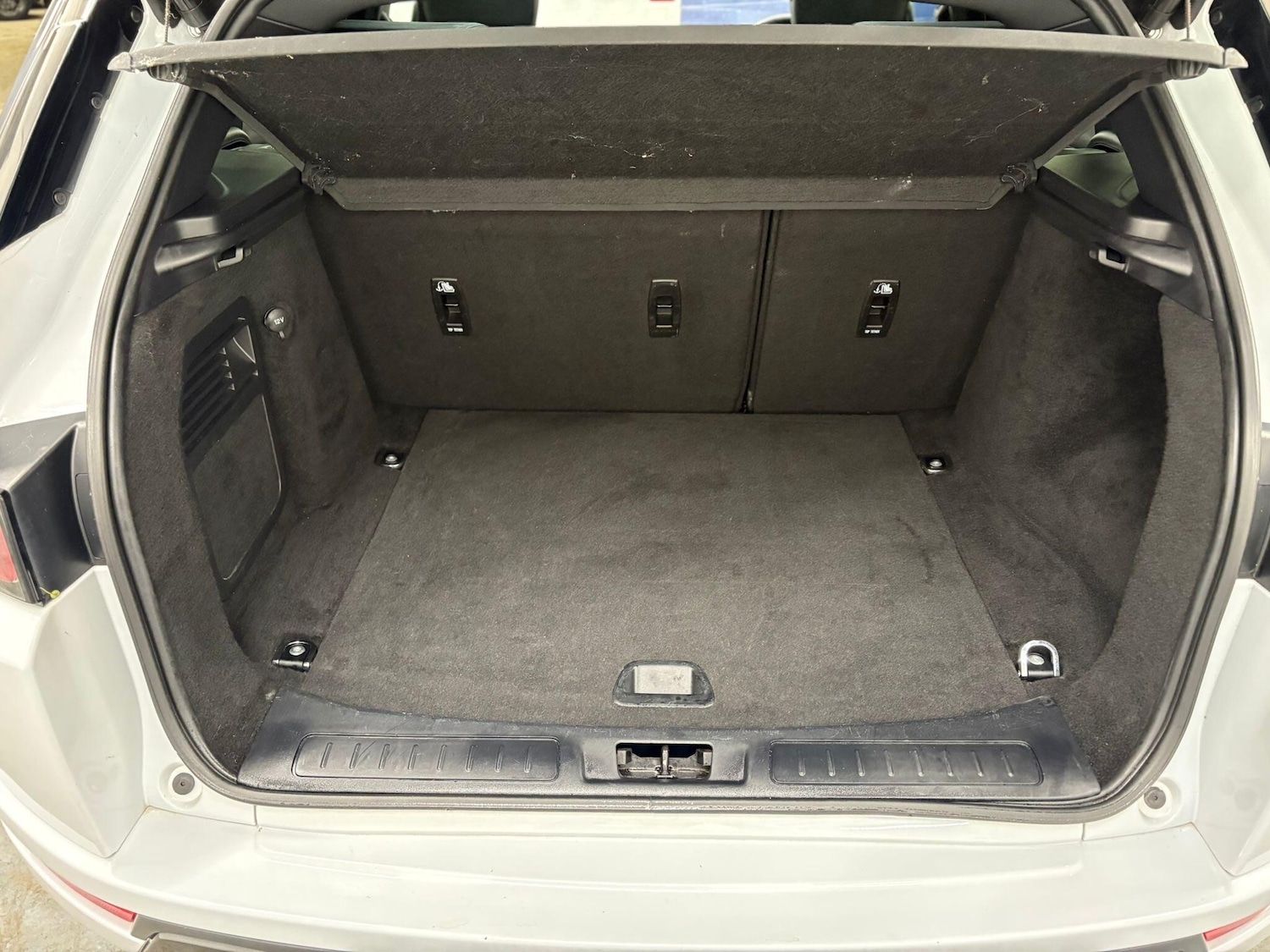 Used Land Rover Range Rover Evoque 2017 for sale - 76612882: Photo 28