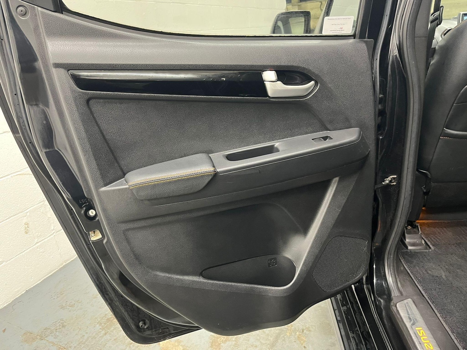 Used Isuzu D-Max 2017 for sale - 77625114: Photo 33