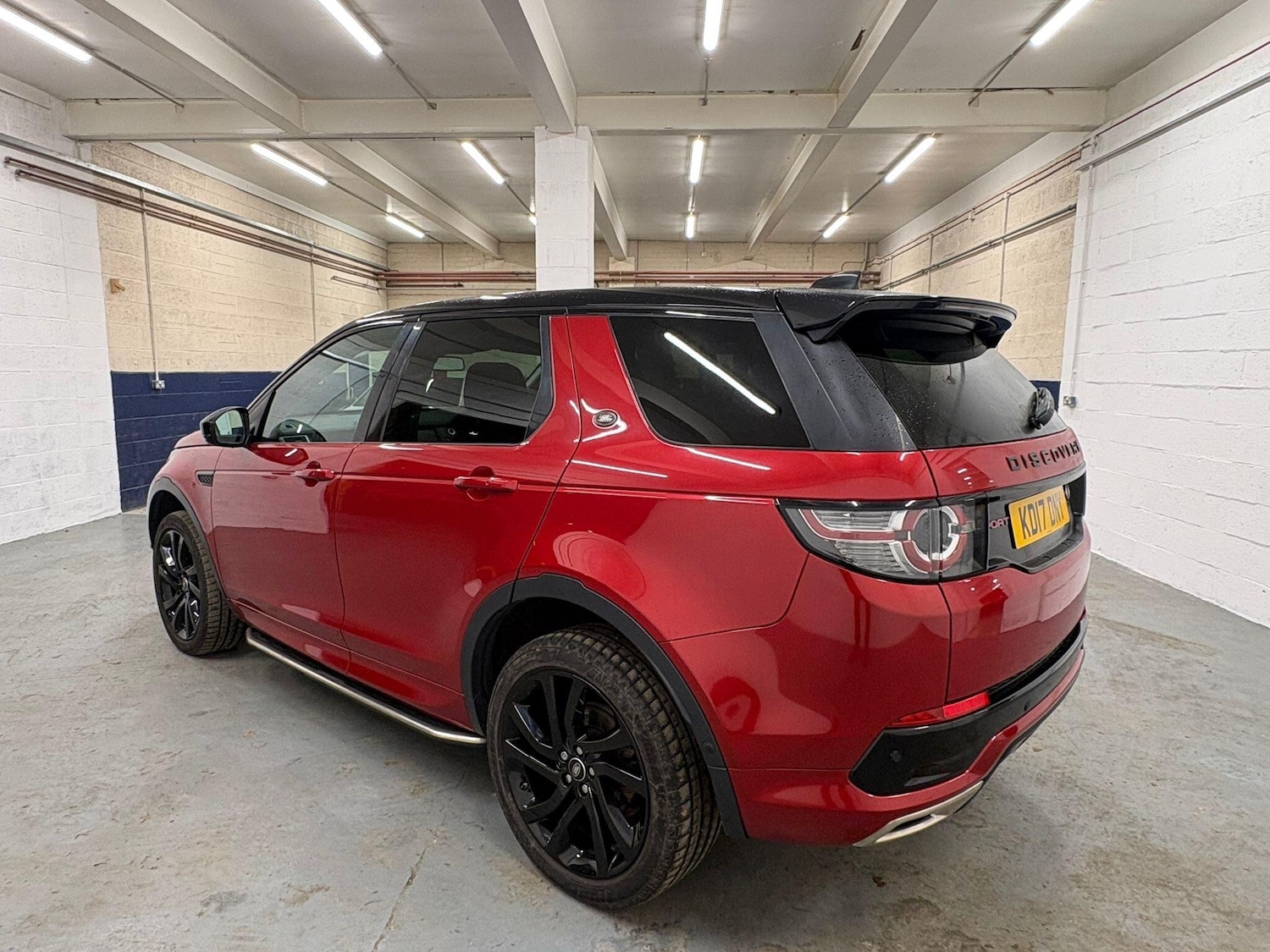 Used Land Rover Discovery Sport 2017 for sale - 76742722: Photo 12