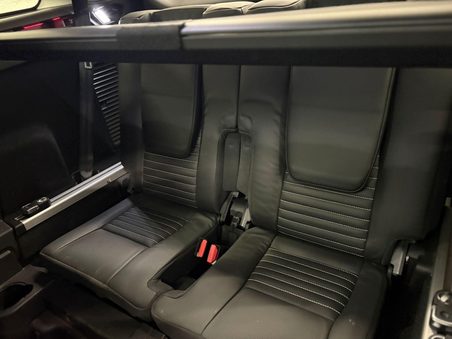 Used Land Rover Discovery Sport 2017 for sale - 76742722: Photo 17