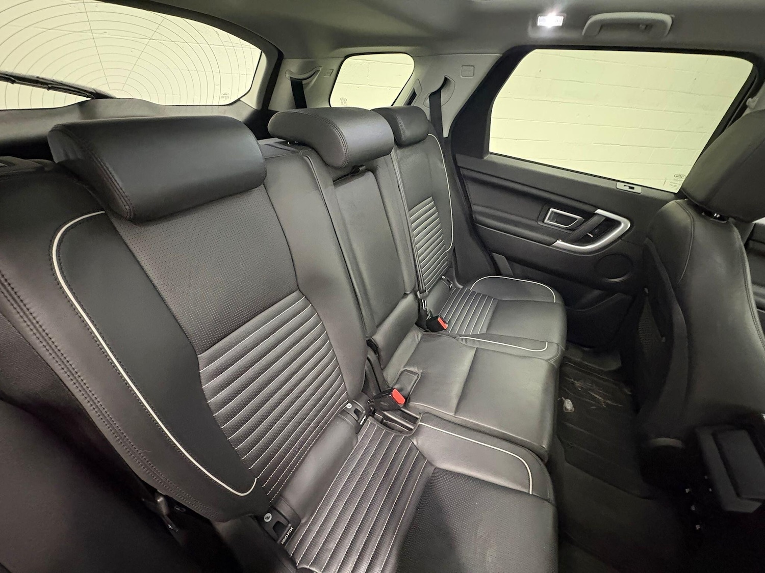 Used Land Rover Discovery Sport 2017 for sale - 76742722: Photo 29