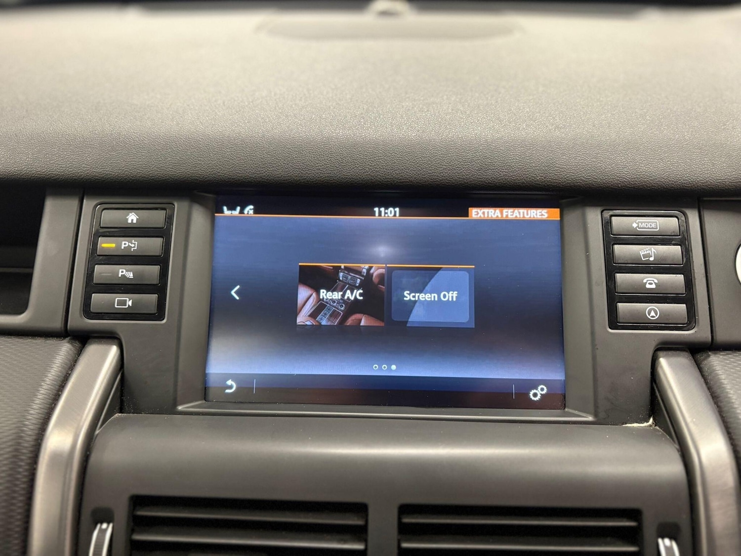 Used Land Rover Discovery Sport 2017 for sale - 76742722: Photo 37