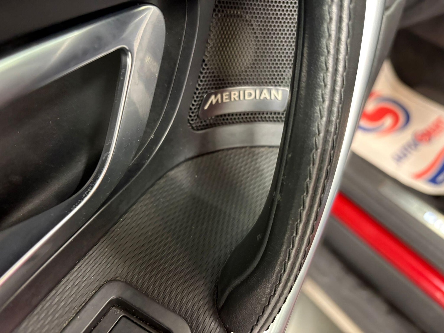 Used Land Rover Discovery Sport 2017 for sale - 76742722: Photo 8