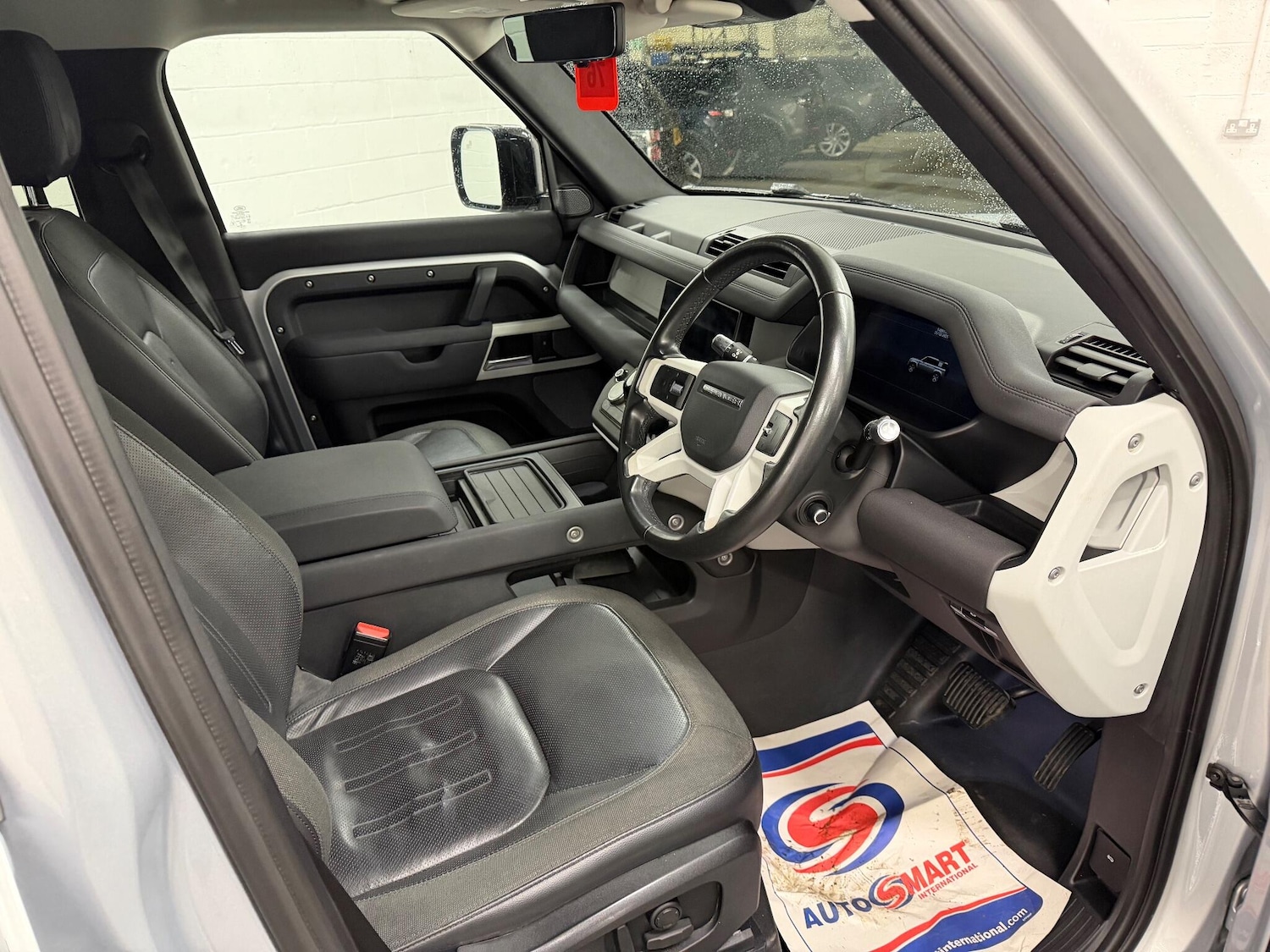 Used Land Rover Defender 110 for sale - 77191241: Photo 10