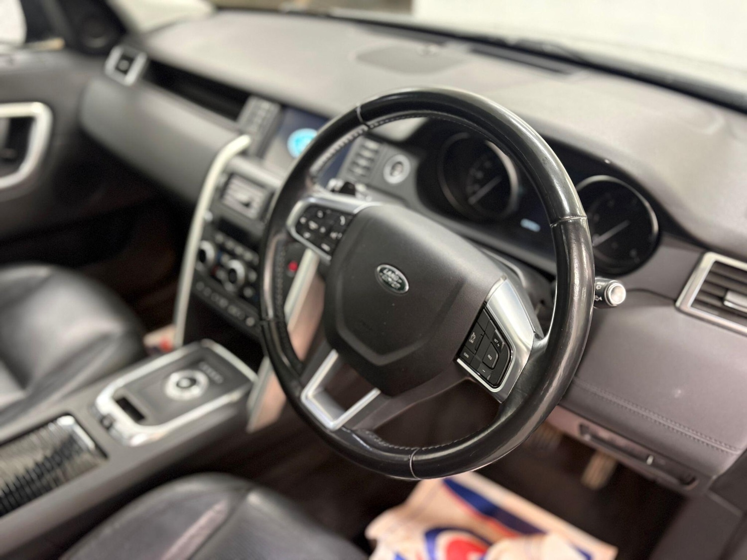 Used Land Rover Discovery Sport 2017 for sale - 76765159: Photo 13