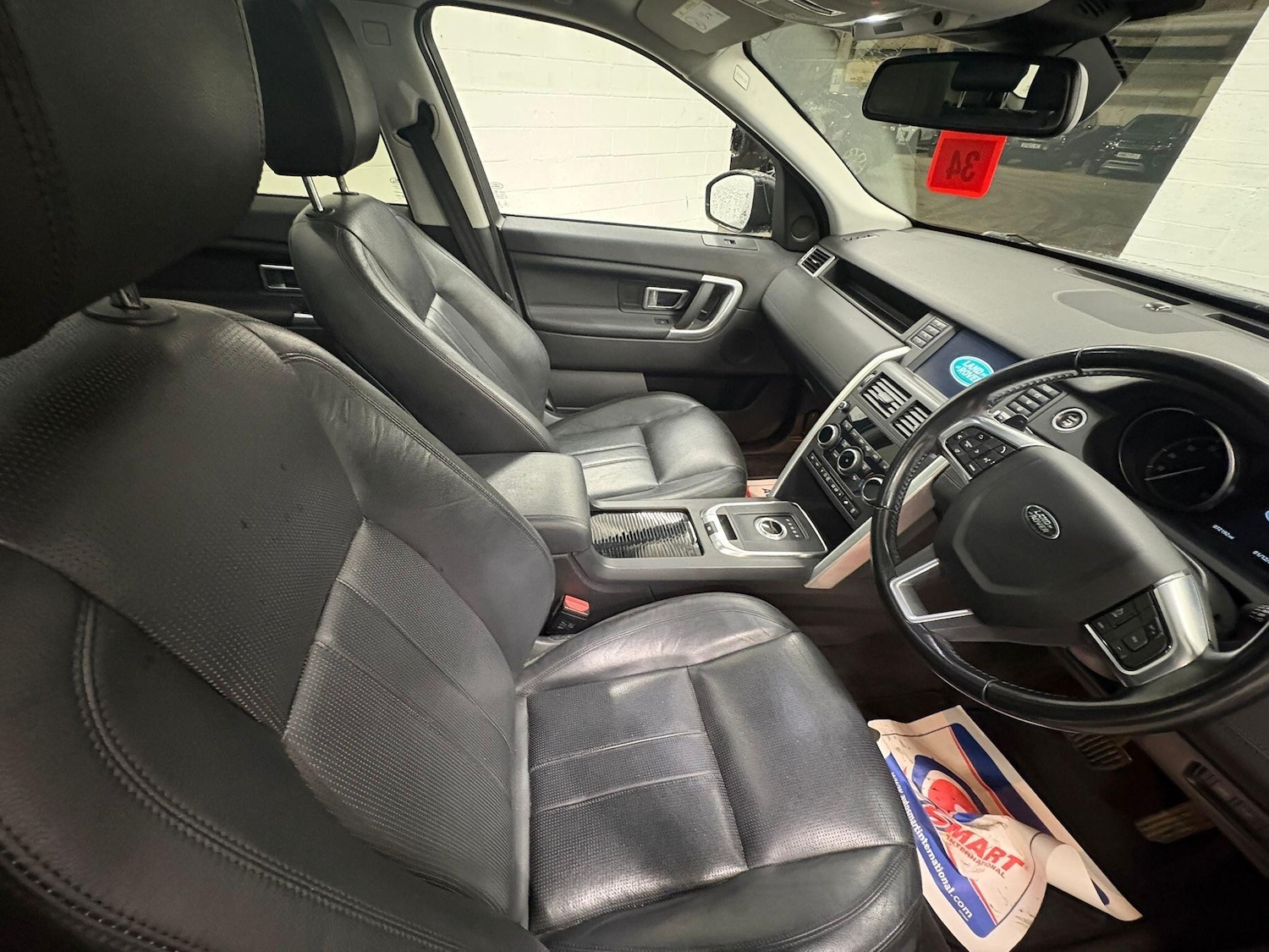 Used Land Rover Discovery Sport 2017 for sale - 76765159: Photo 3