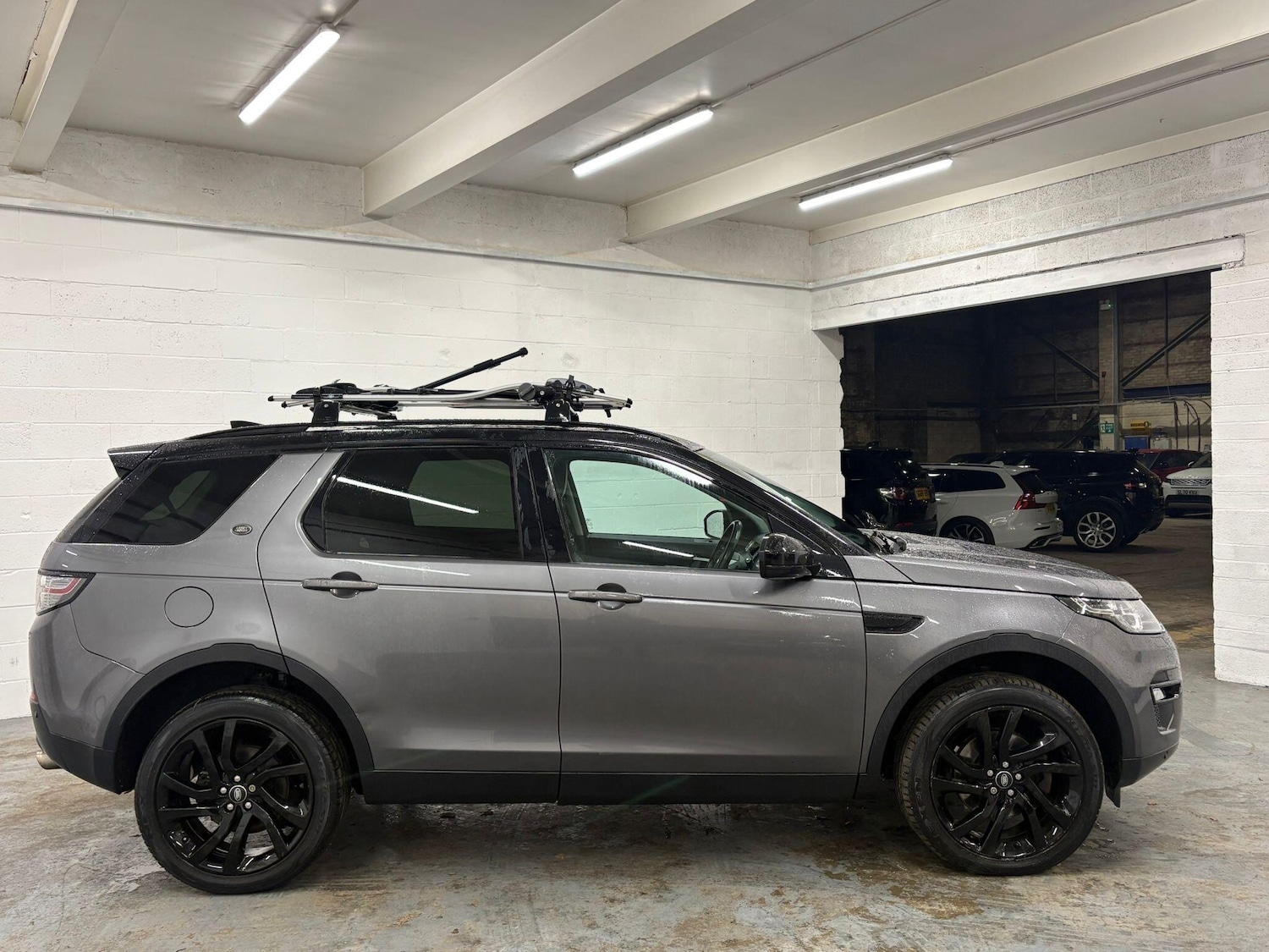 Used Land Rover Discovery Sport 2017 for sale - 76765159: Photo 39