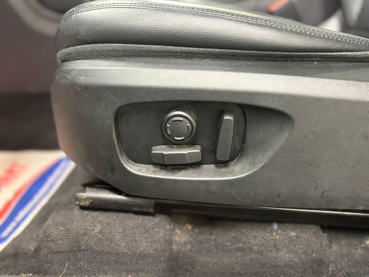 Used Land Rover Discovery Sport 2017 for sale - 76765159: Photo 49