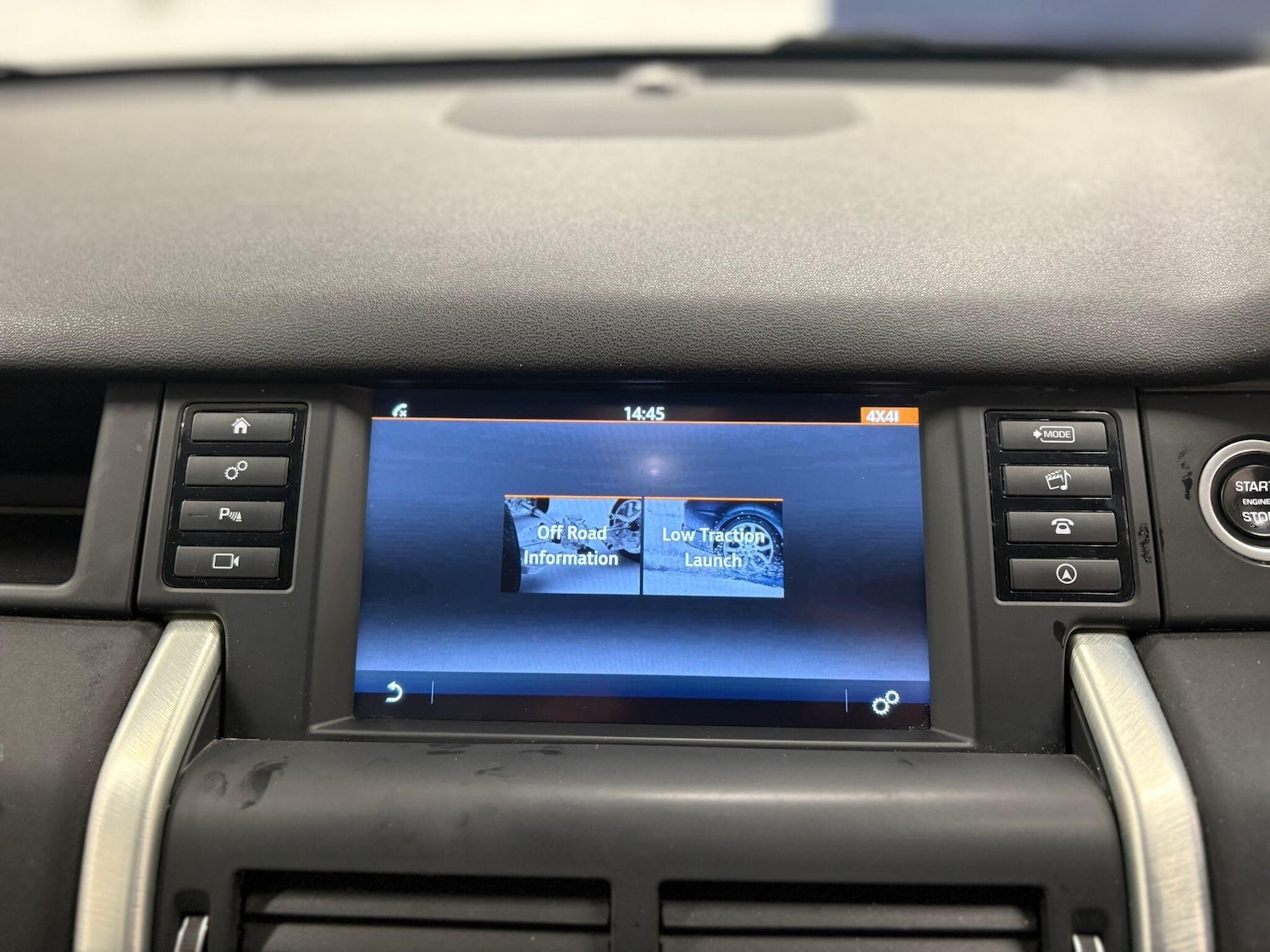 Used Land Rover Discovery Sport 2017 for sale - 76765159: Photo 51