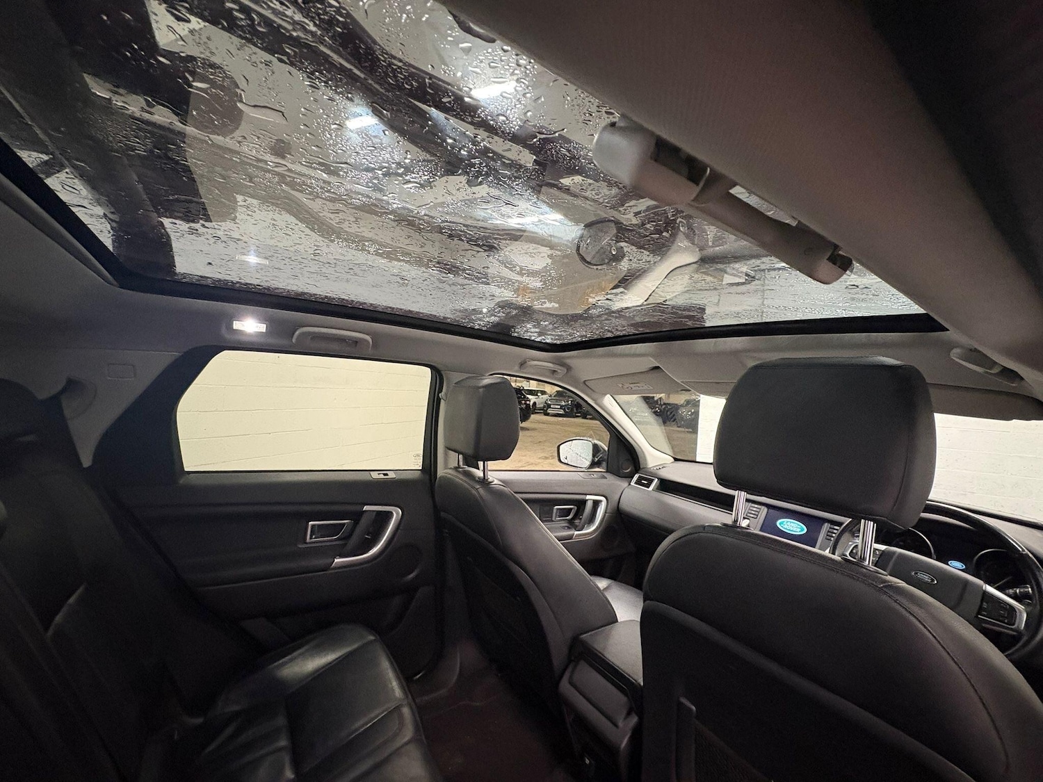 Used Land Rover Discovery Sport 2017 for sale - 76765159: Photo 66