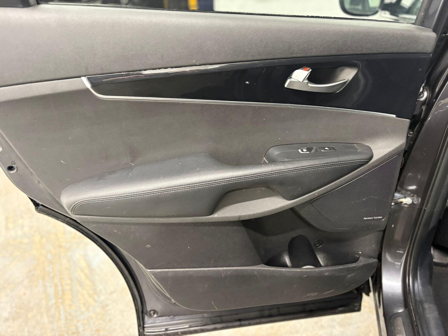 Used Kia Sorento 2018 for sale - 77202423: Photo 30