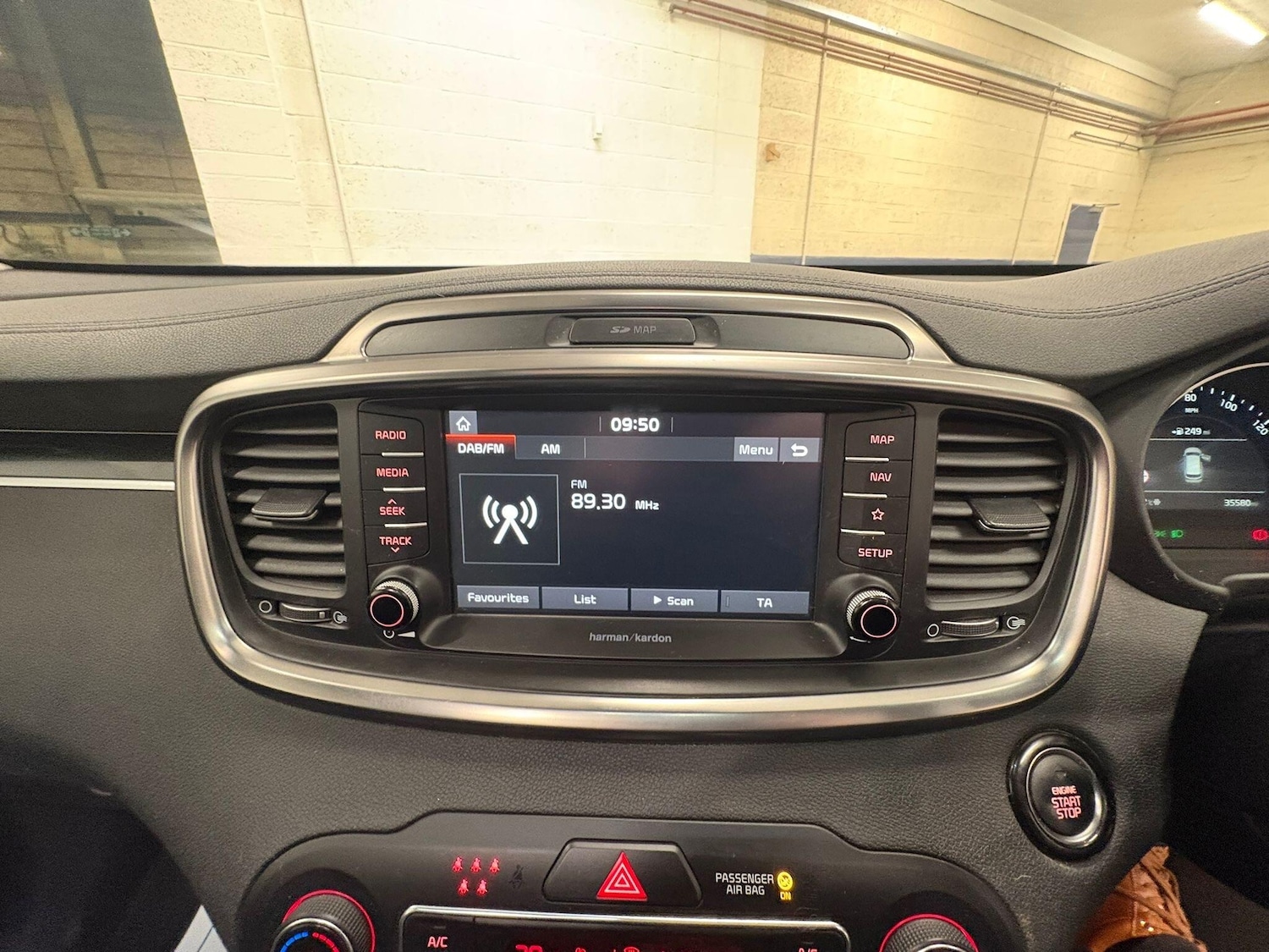 Used Kia Sorento 2018 for sale - 77202423: Photo 37