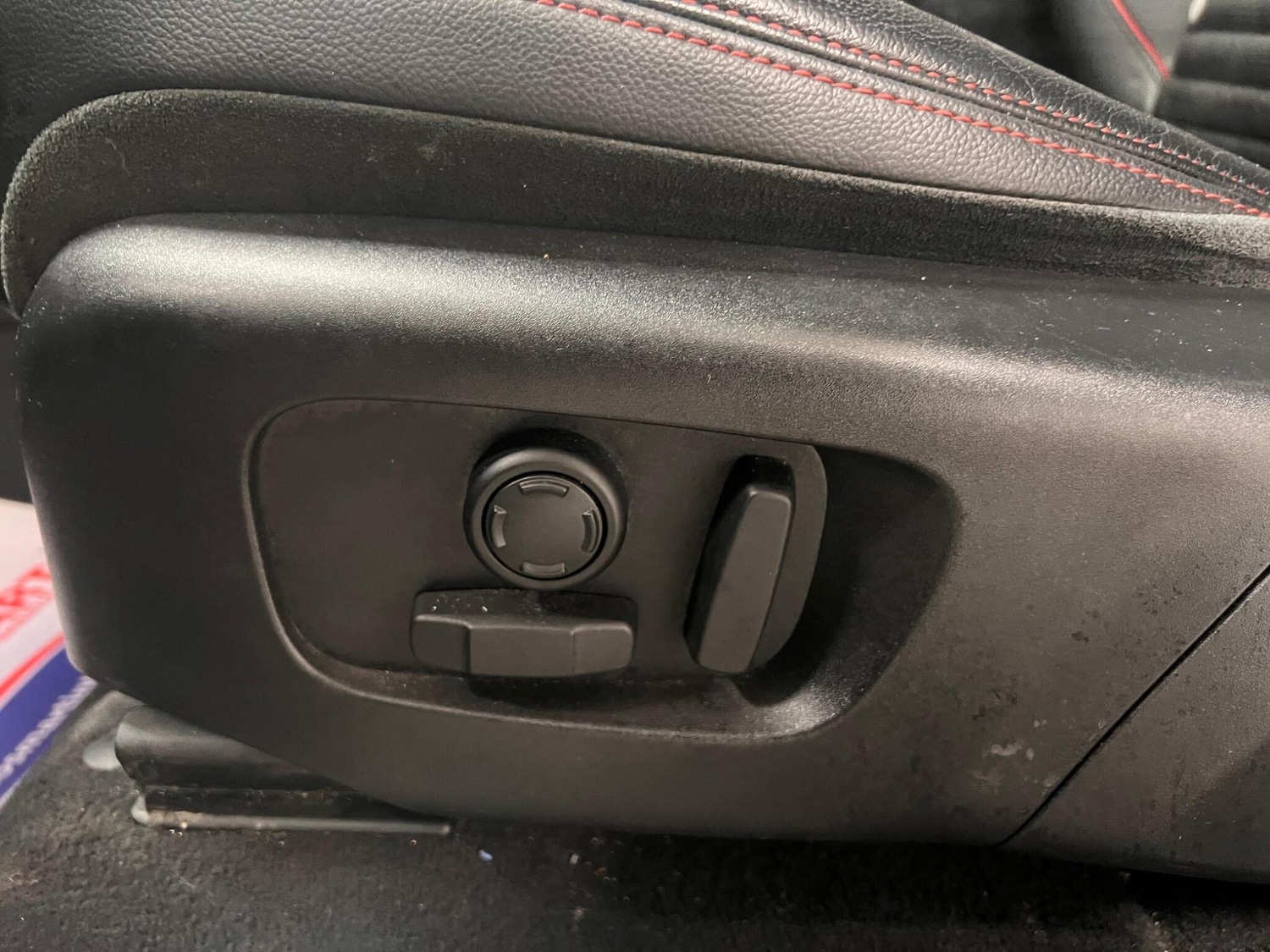 Used Land Rover Discovery Sport 2020 for sale - 77216113: Photo 23