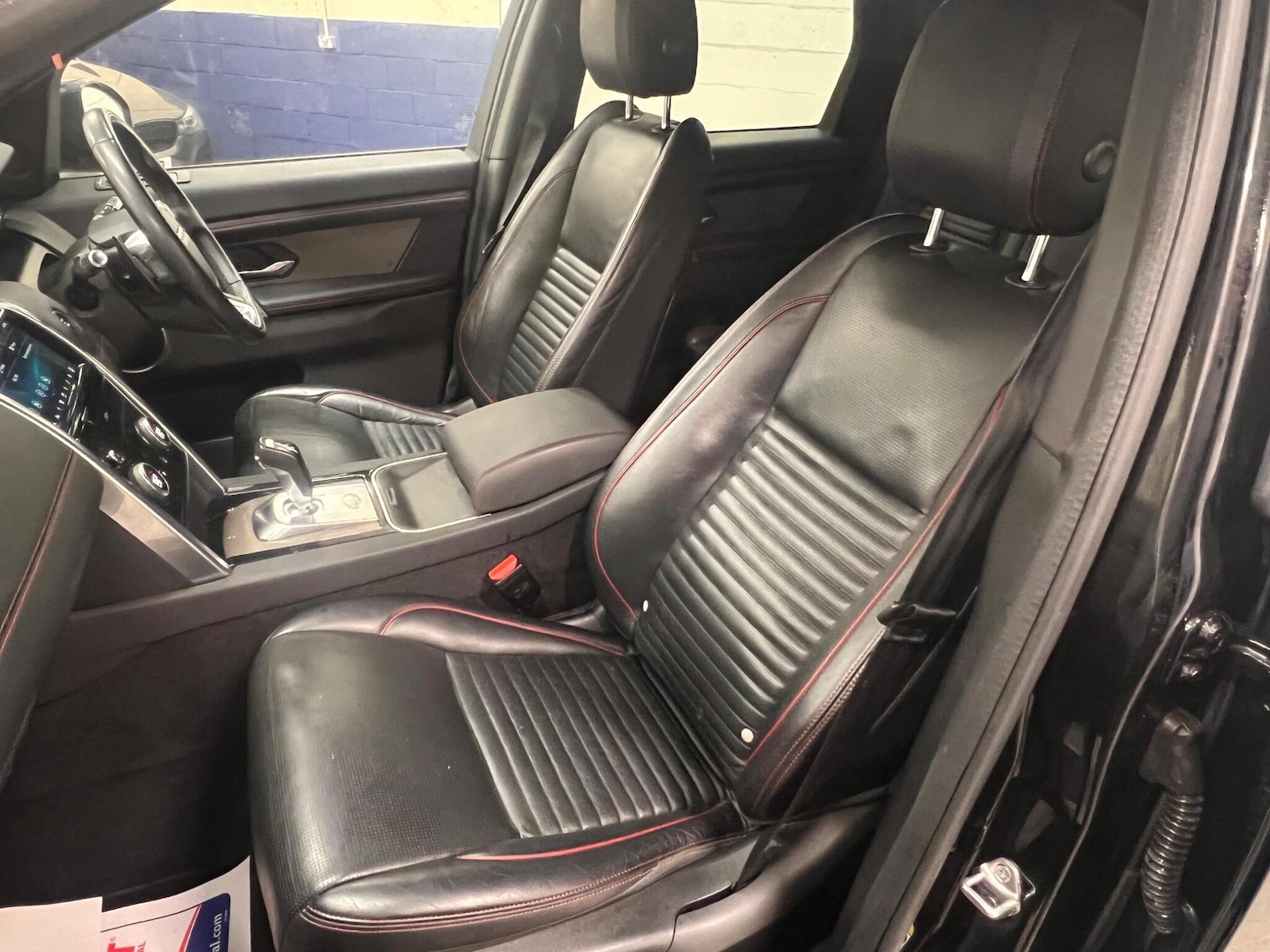 Used Land Rover Discovery Sport 2020 for sale - 77216113: Photo 33