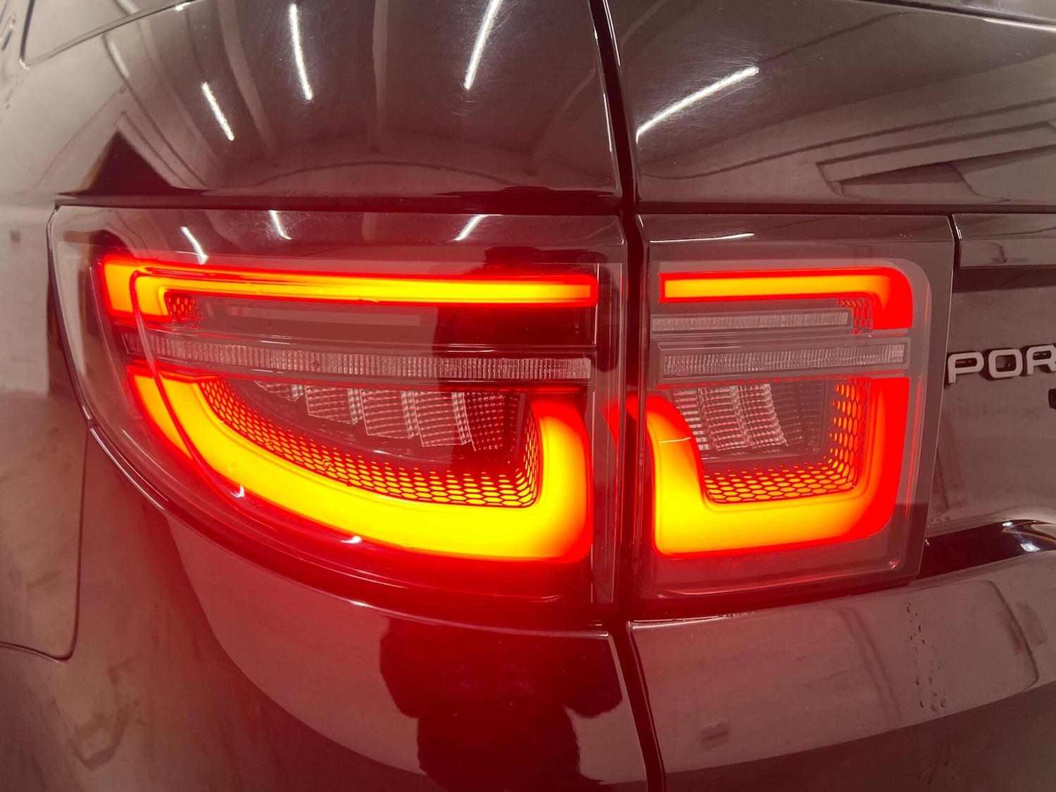 Used Land Rover Discovery Sport 2020 for sale - 77216113: Photo 34