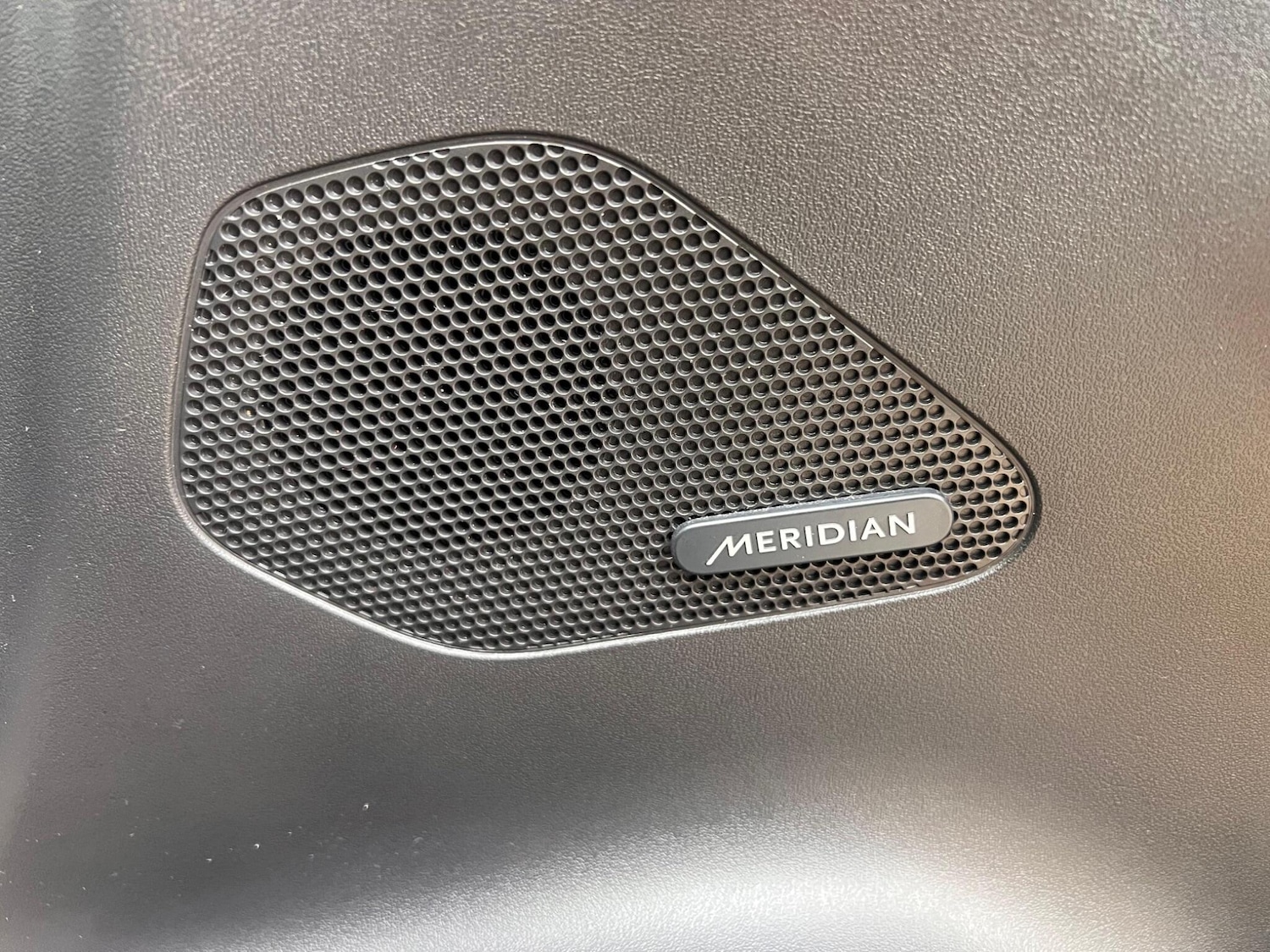 Used Jaguar F-Pace 2016 for sale - 77202910: Photo 12