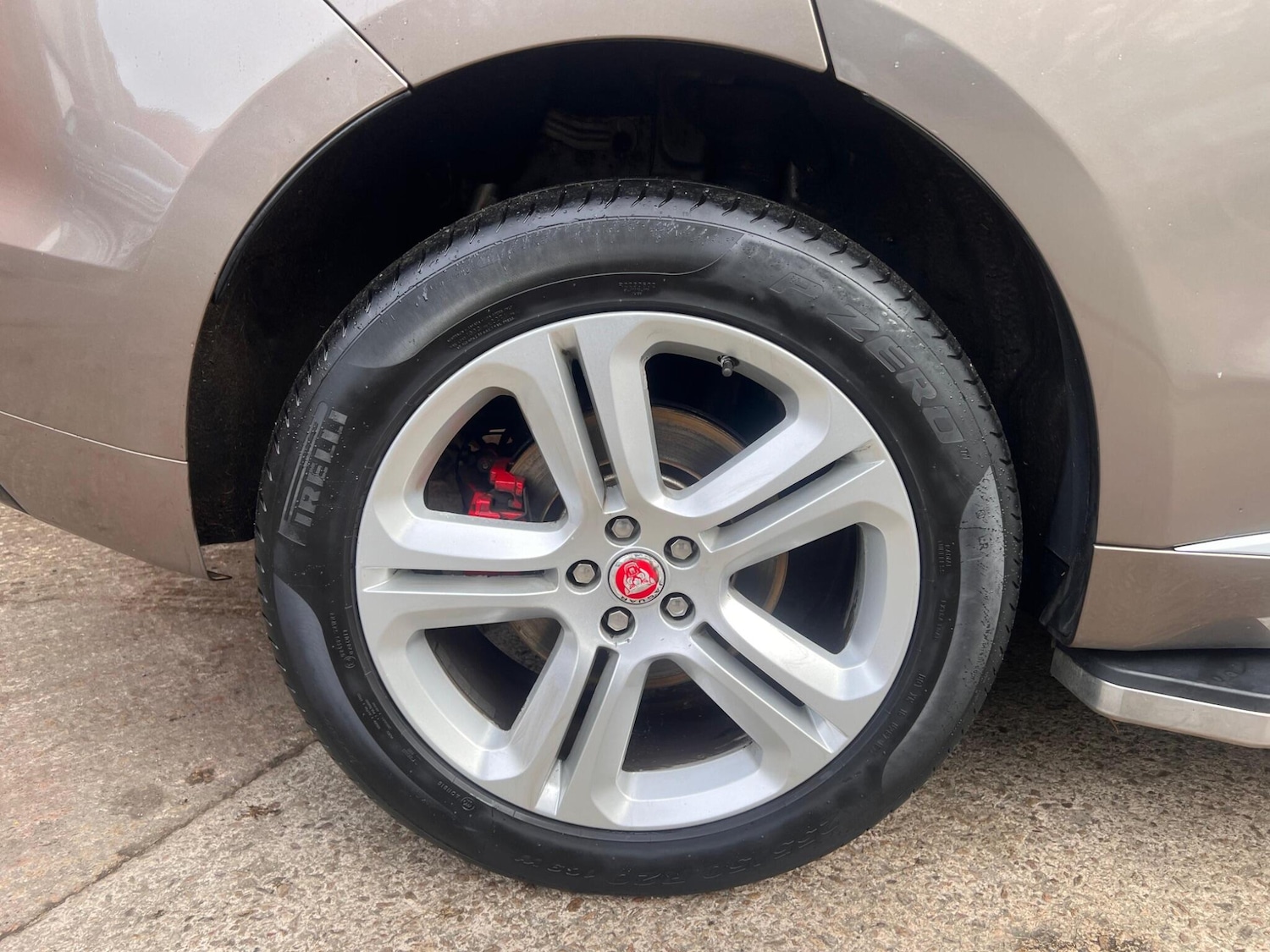 Used Jaguar F-Pace 2016 for sale - 77202910: Photo 24