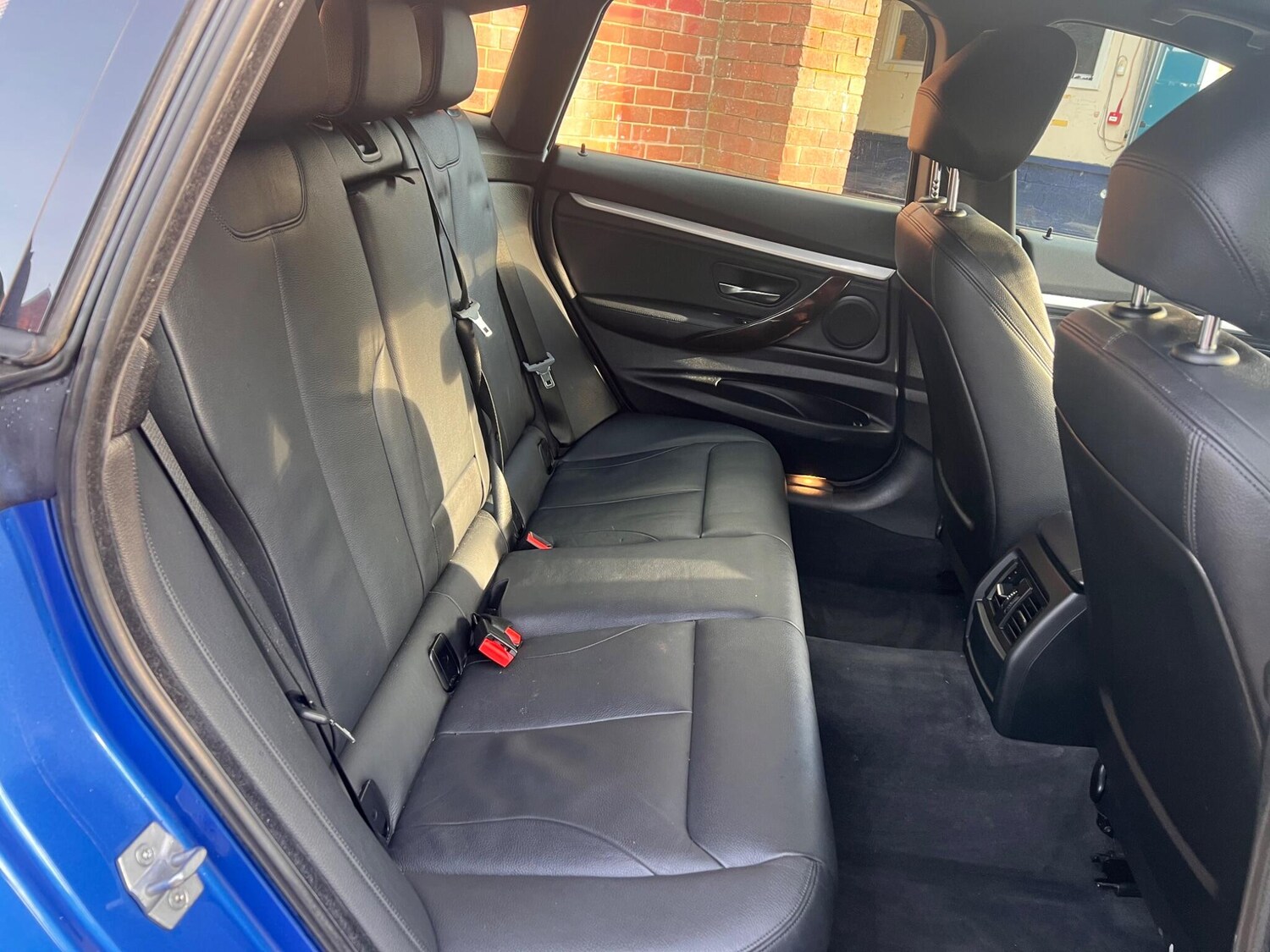 Used BMW 3 Series 2014 for sale - 77586077: Photo 11