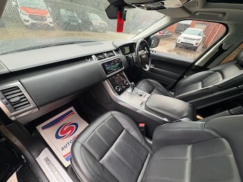 Used Land Rover Range Rover Sport 2018 for sale - 77279019: Photo