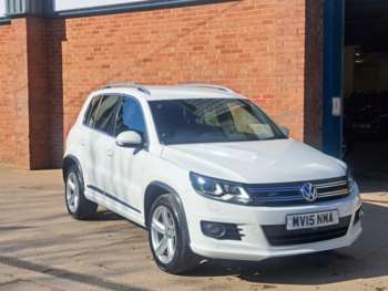 2015 (15) - 2.0 TDI BlueMotion Tech R-Line 4WD Euro 5 (s/s) 5dr (Nav)