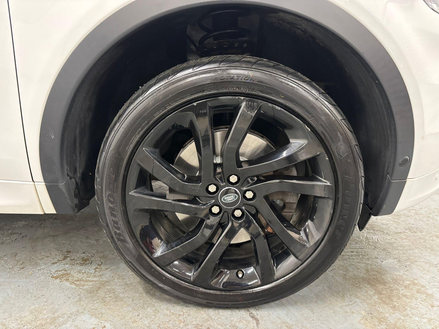 Used Land Rover Discovery Sport 2019 for sale - 76158551: Photo 10
