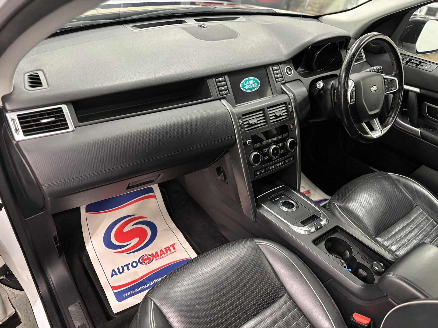 Used Land Rover Discovery Sport 2019 for sale - 76158551: Photo 14