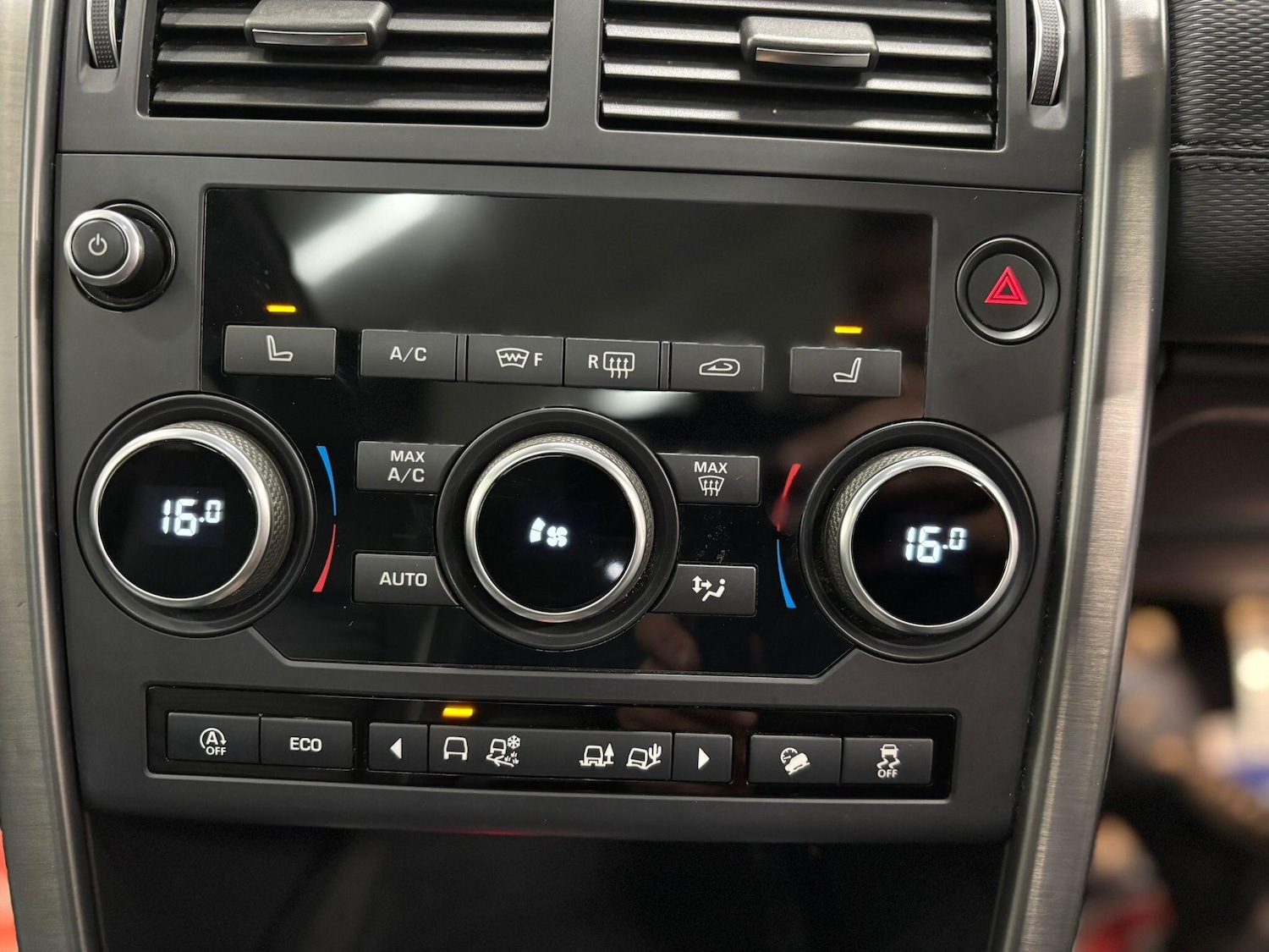 Used Land Rover Discovery Sport 2019 for sale - 76158551: Photo 23