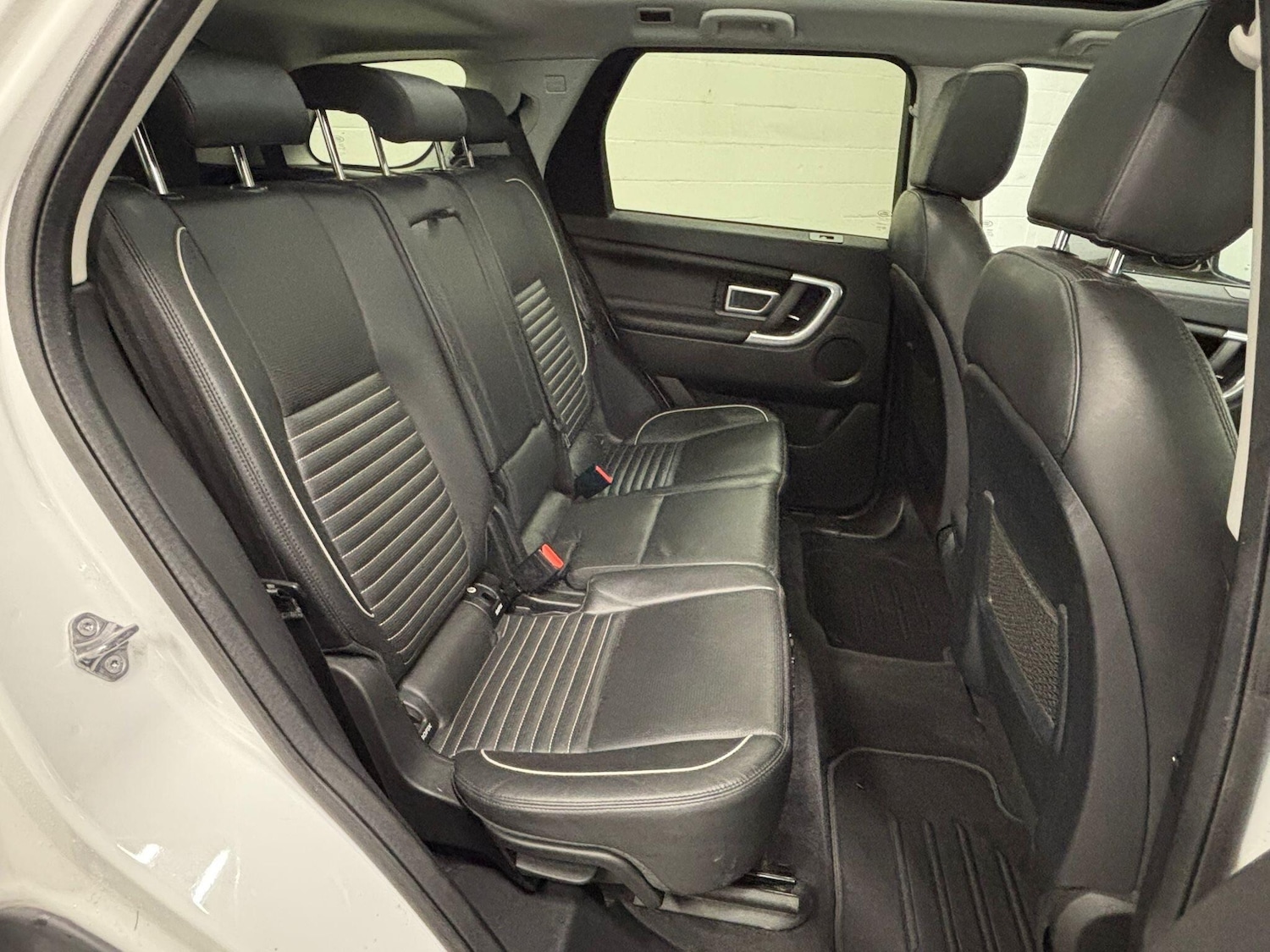 Used Land Rover Discovery Sport 2019 for sale - 76158551: Photo 25
