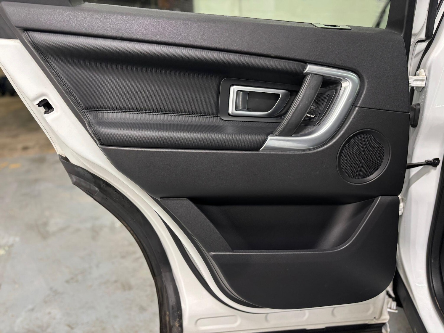 Used Land Rover Discovery Sport 2019 for sale - 76158551: Photo 26