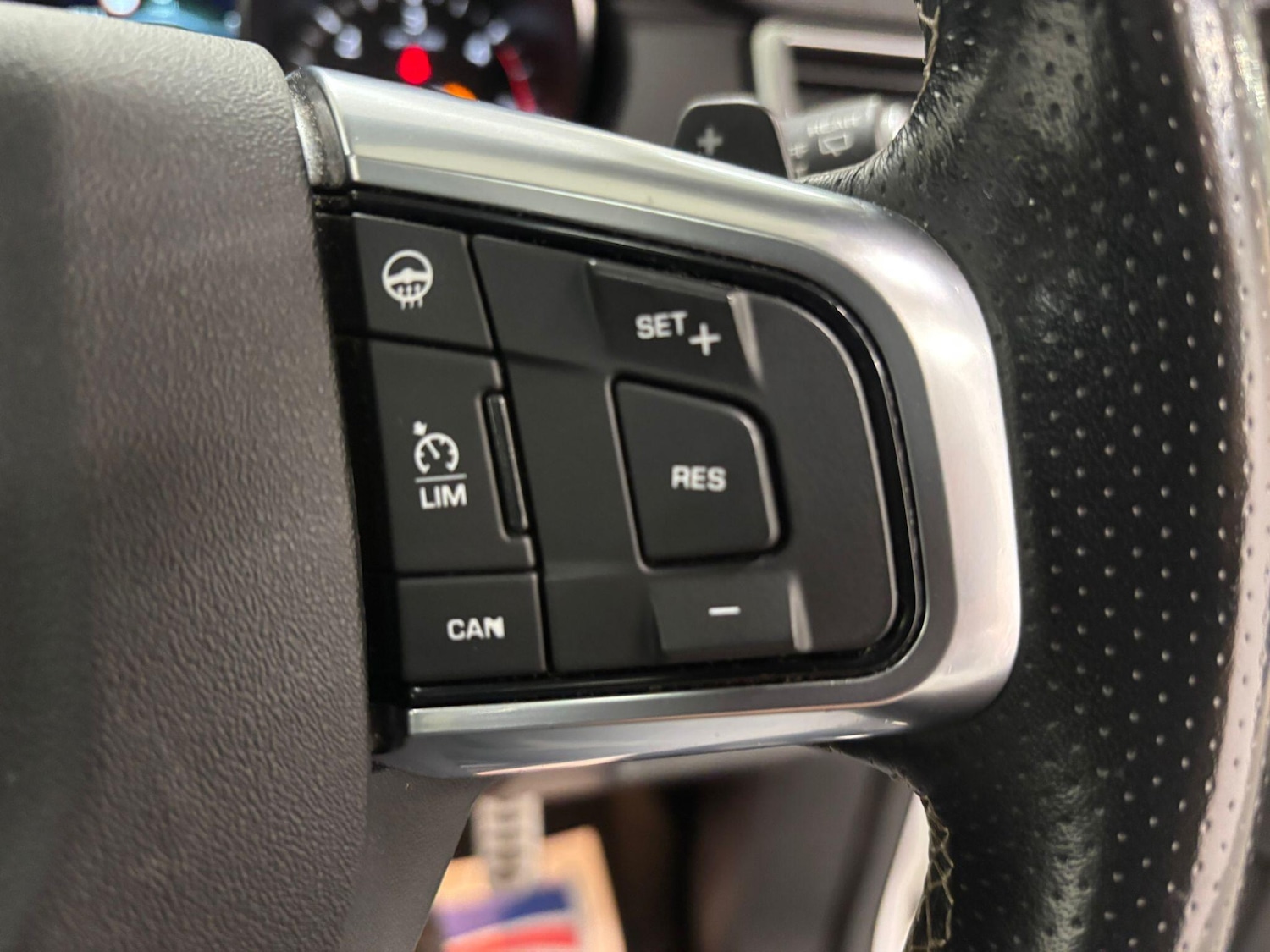 Used Land Rover Discovery Sport 2019 for sale - 76158551: Photo 35