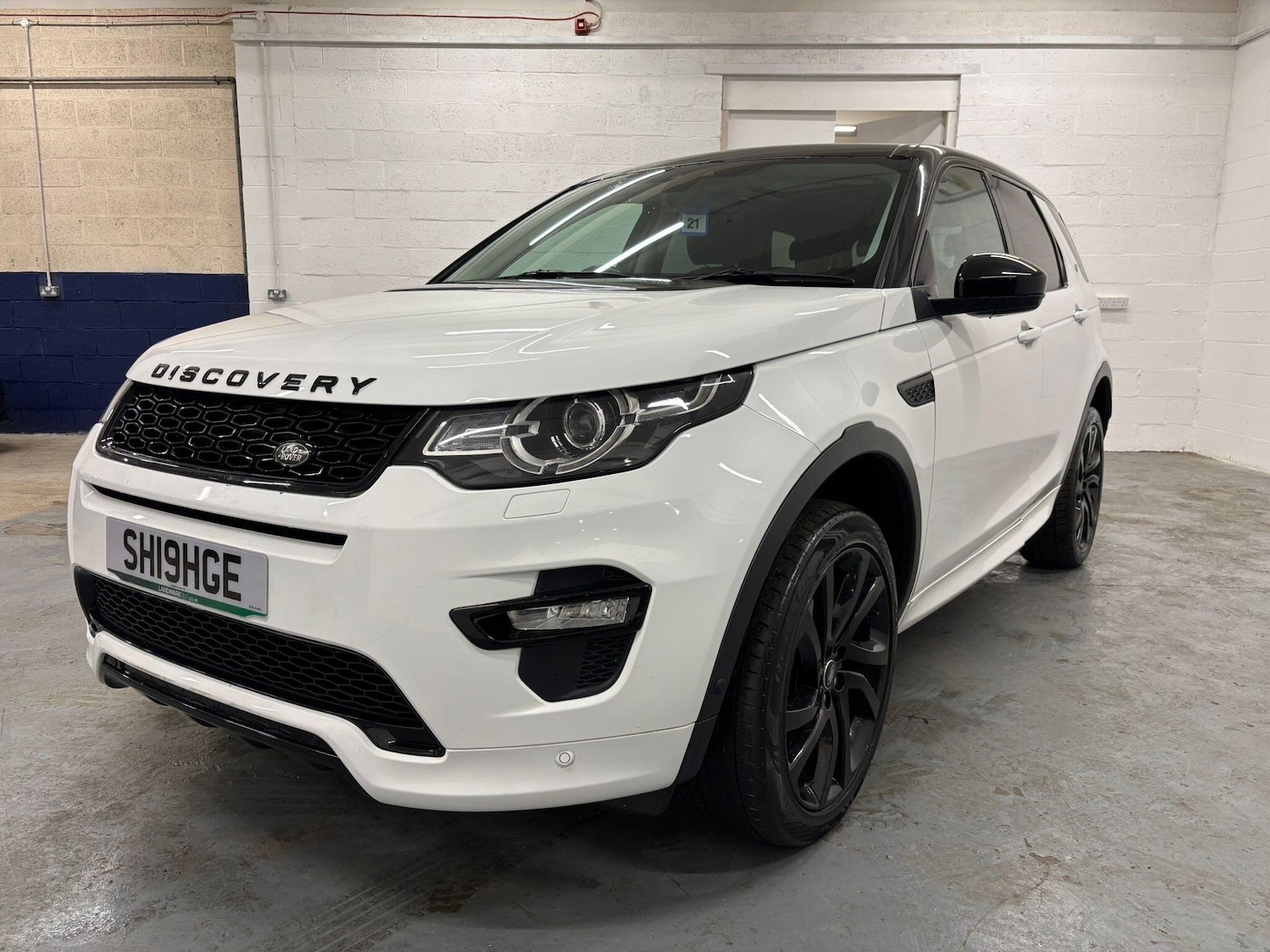 Used Land Rover Discovery Sport 2019 for sale - 76158551: Photo 5