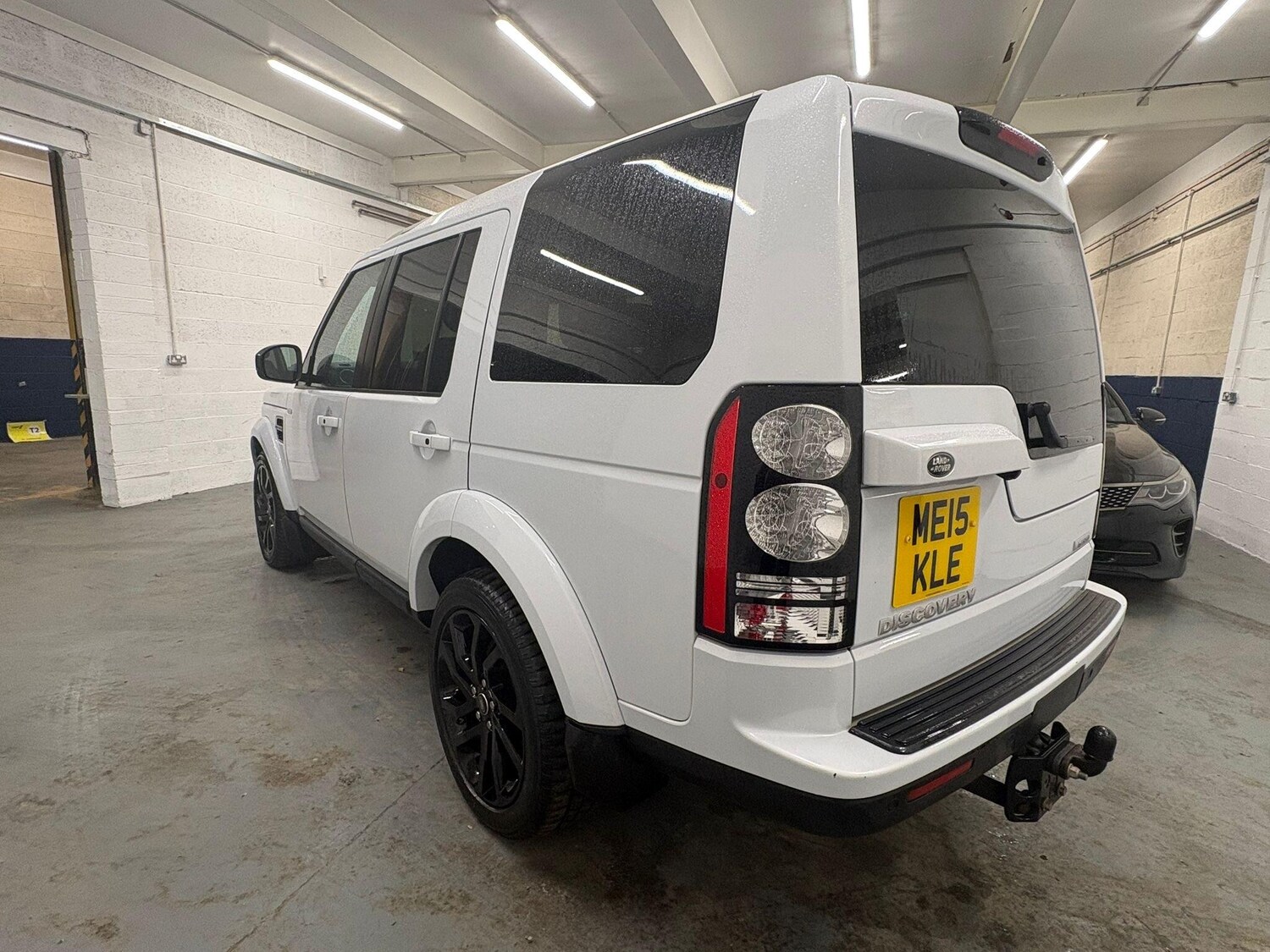 Used Land Rover Discovery 4 2016 for sale - 76259369: Photo 38