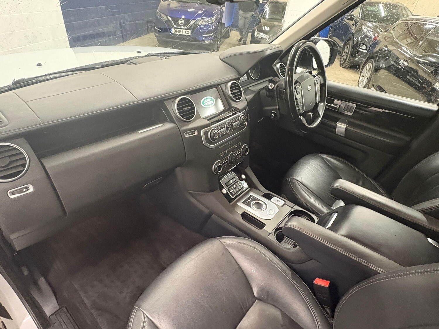 Used Land Rover Discovery 4 2016 for sale - 76259369: Photo 40