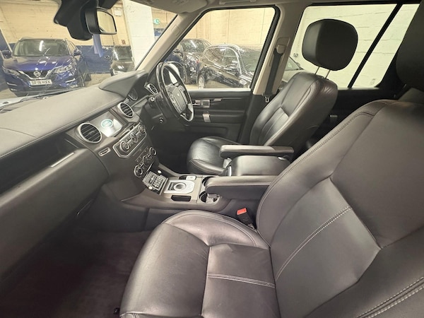 Used Land Rover Discovery 4 2016 for sale - 76259369: Photo 41