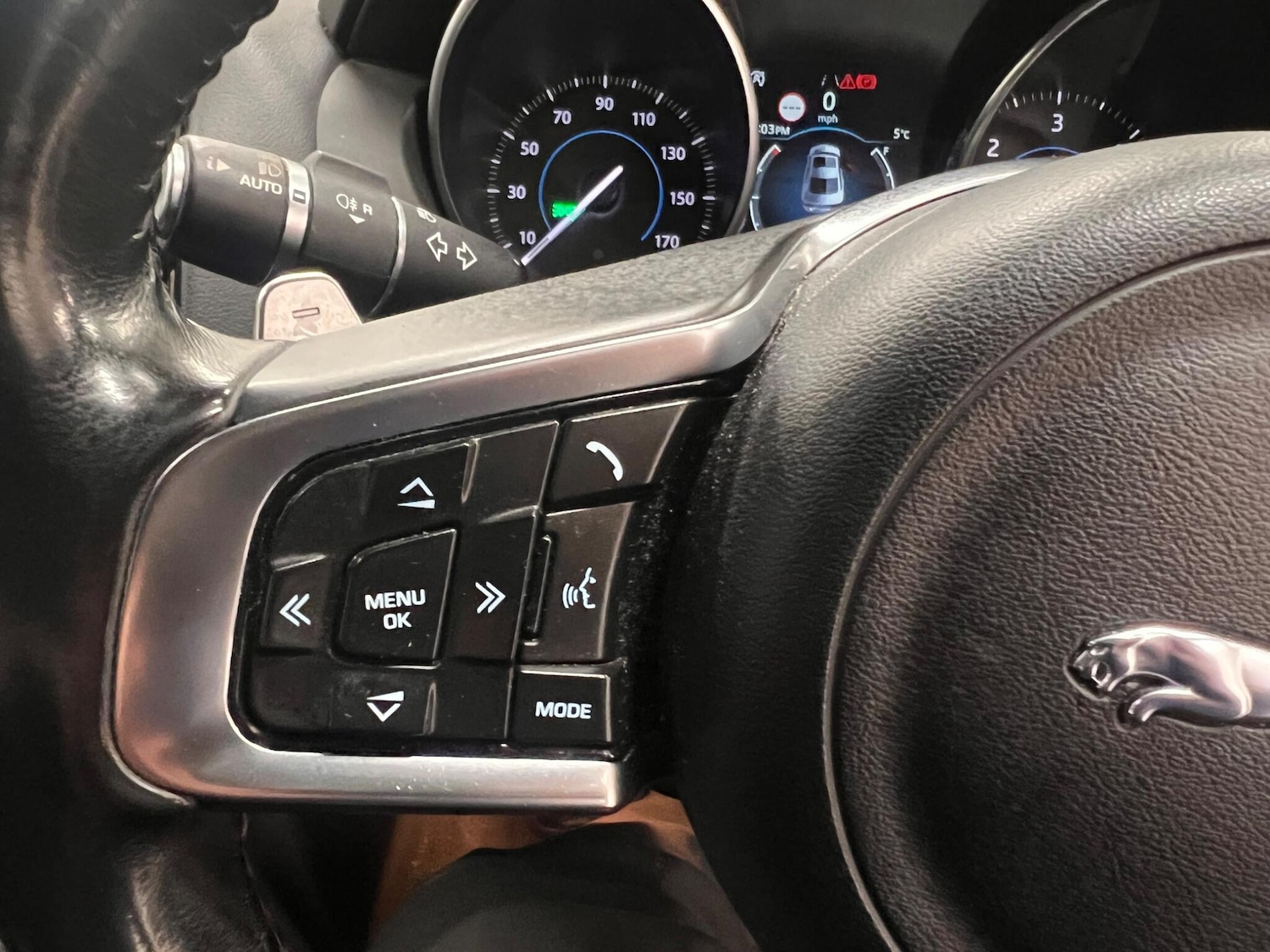 Used Jaguar XE for sale - 77386868: Photo 15