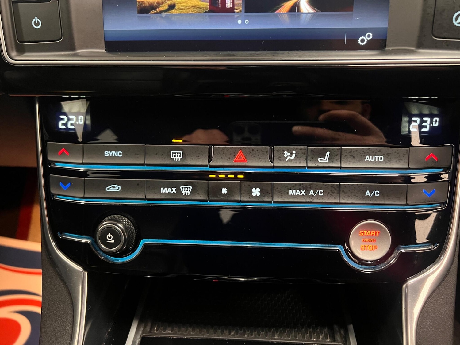 Used Jaguar XE for sale - 77386868: Photo 17