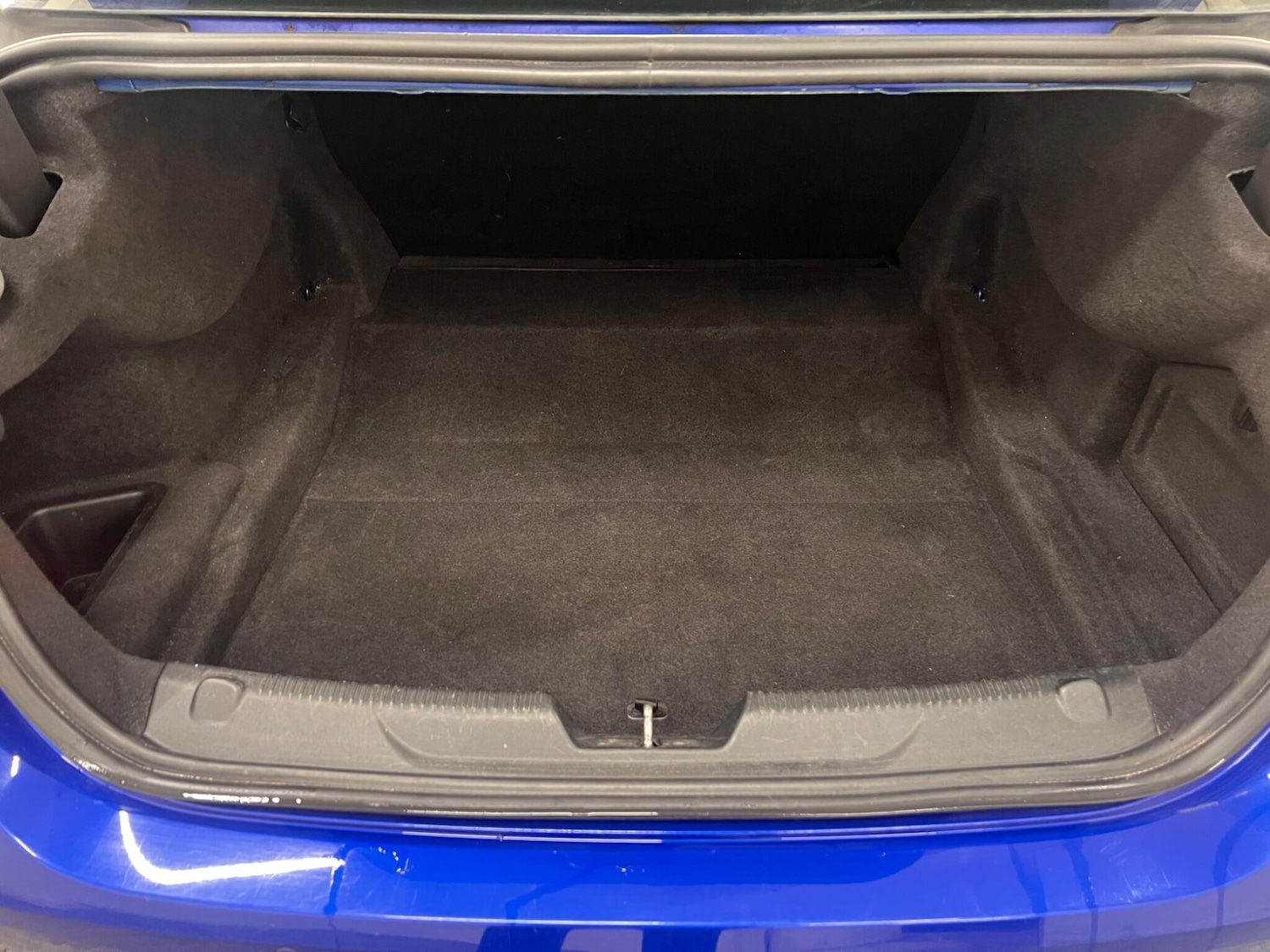 Used Jaguar XE for sale - 77386868: Photo 24