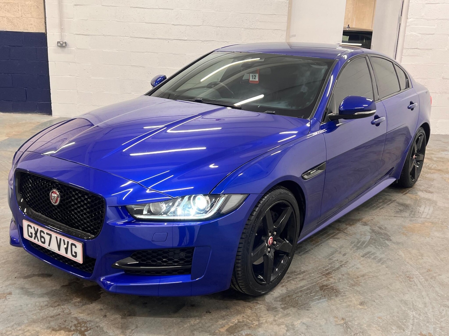 Used Jaguar XE for sale - 77386868: Photo 3